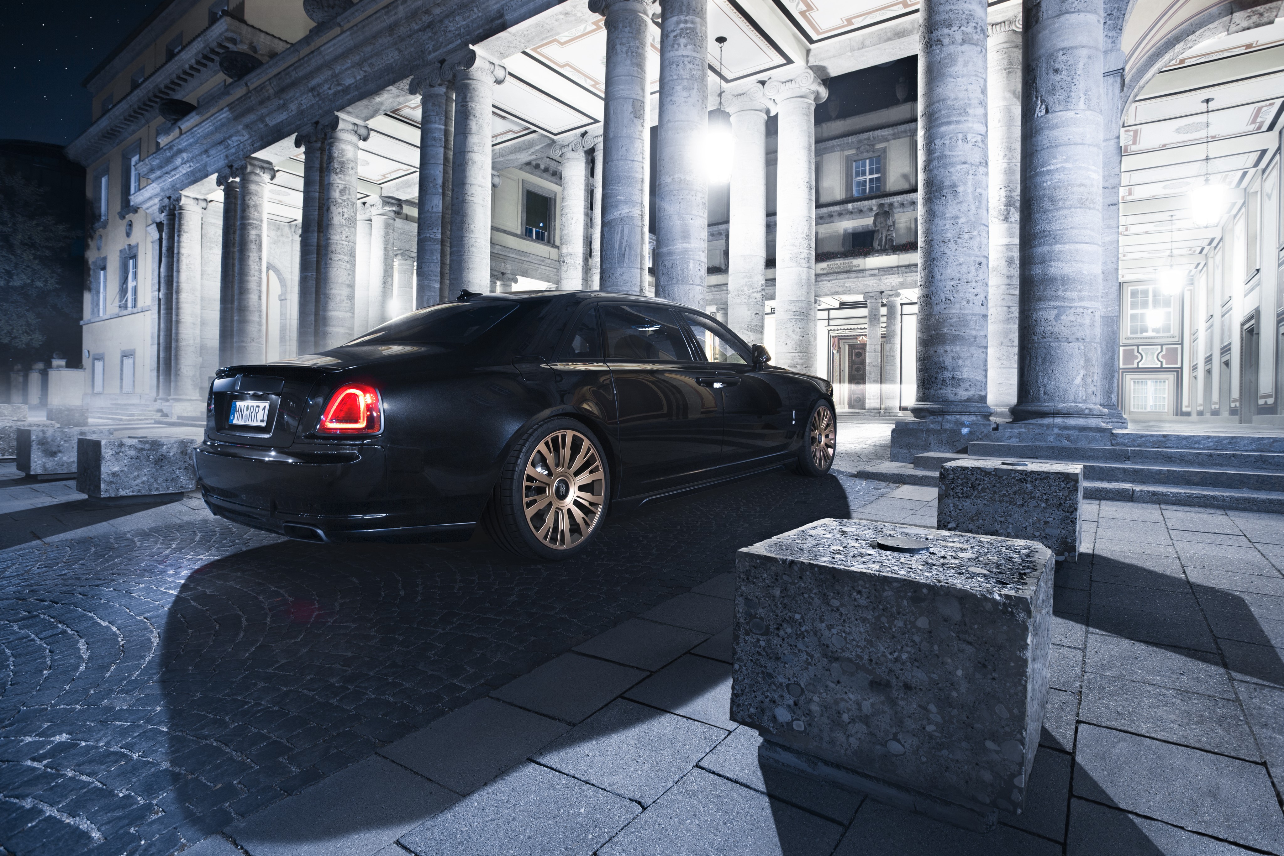 4K Rolls-Royce Ghost at night HD Wallpaper