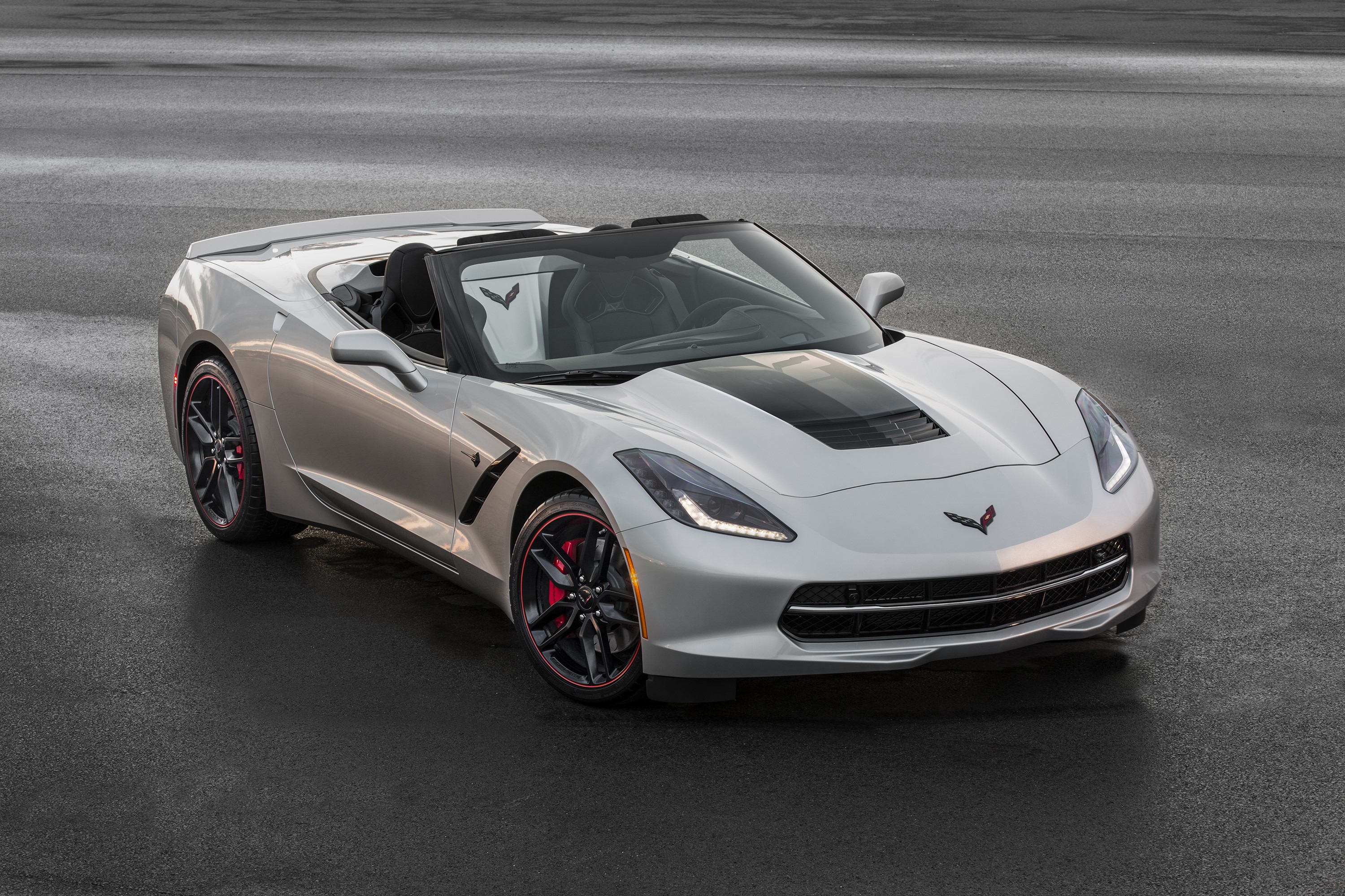 Silver Chevrolet Corvette C7 Convertible HD Wallpaper