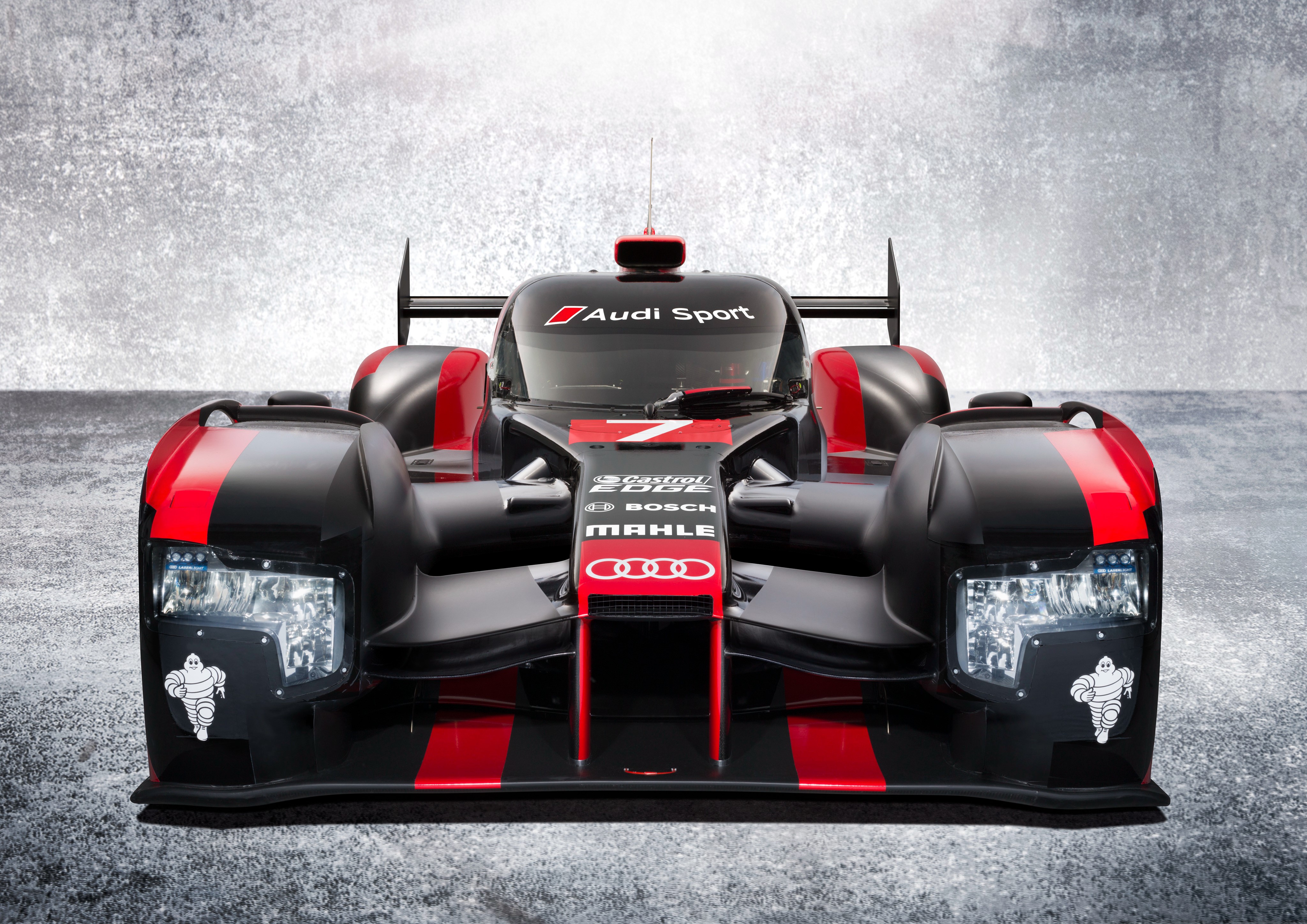 Audi R18 e-tron quattro race car HD Wallpaper