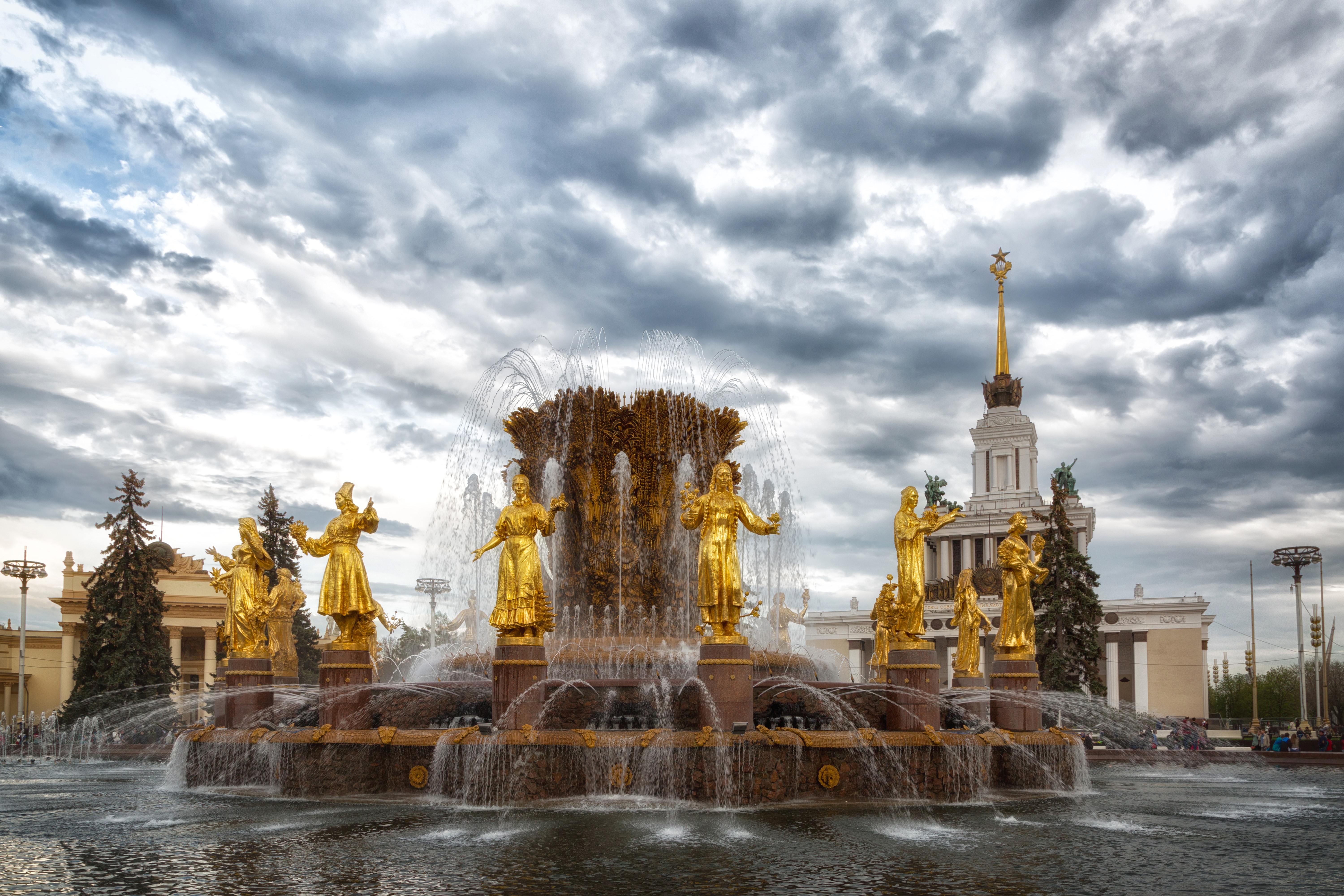 Friendship of Nations Fountain at VDNH, Moscow, Russia HD Wallpaper