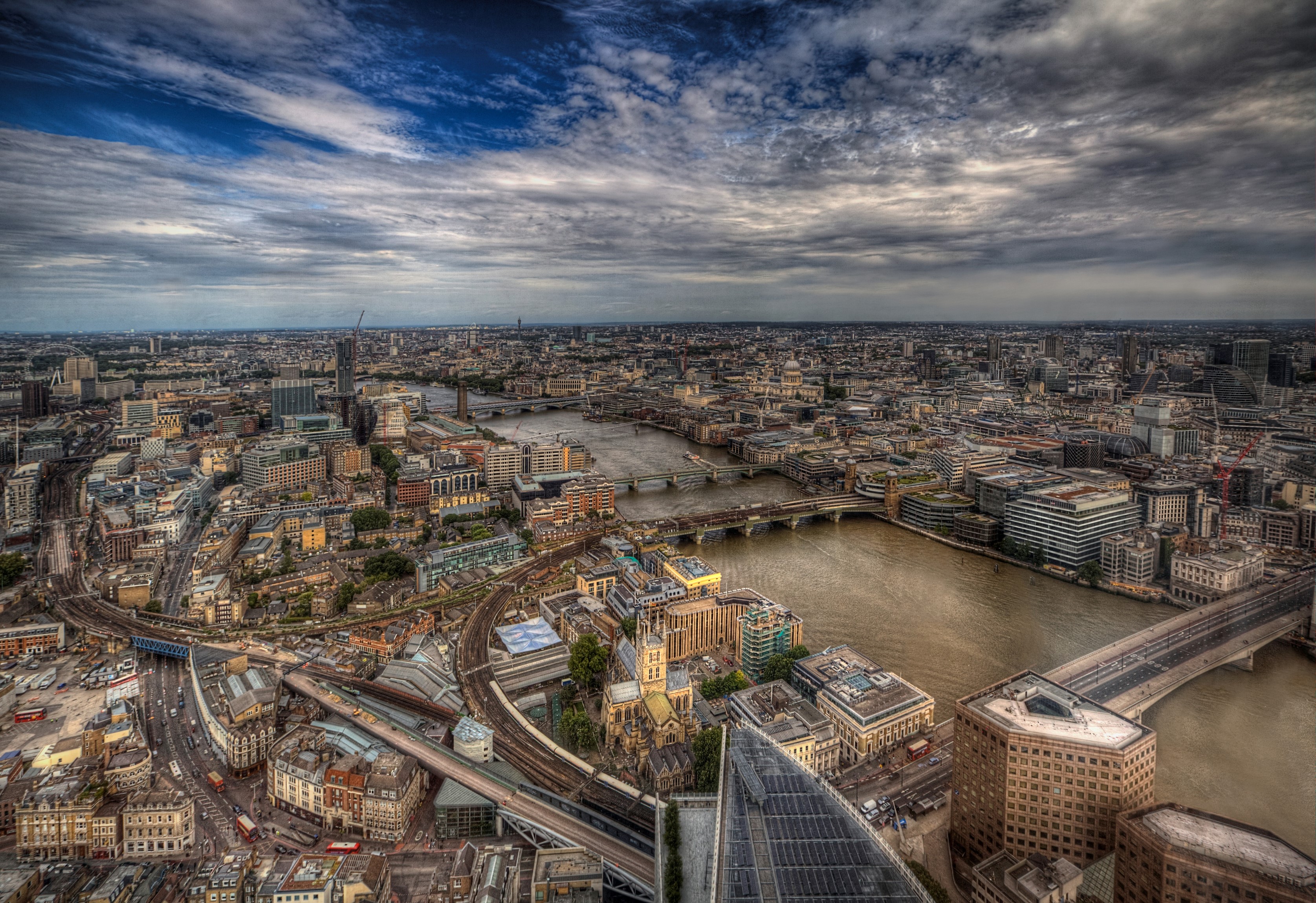 Aerial view of London cityscape with River Thames and bridges HD Wallpaper