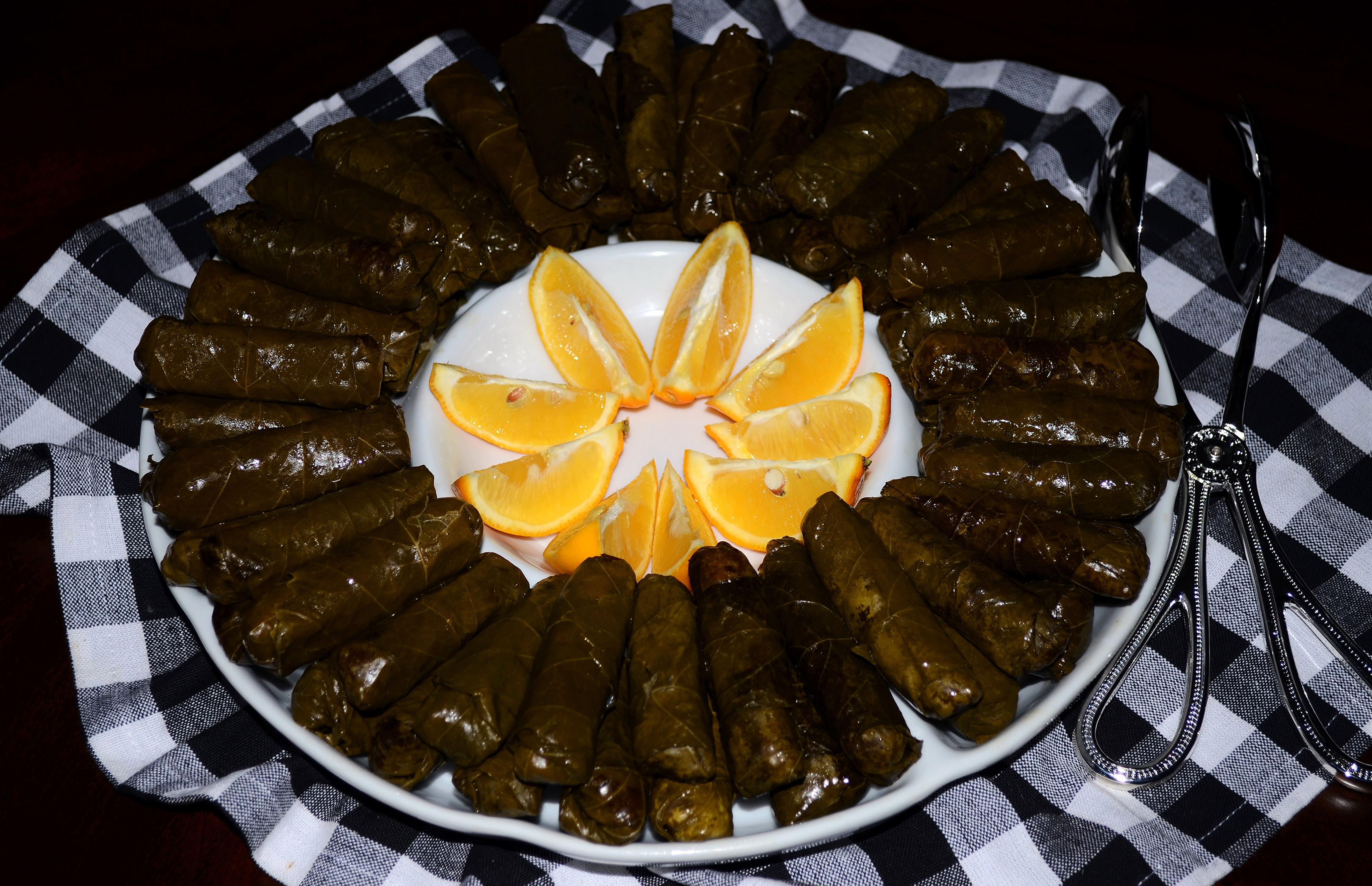 Dolmades with Orange Slices on a Platter HD Wallpaper