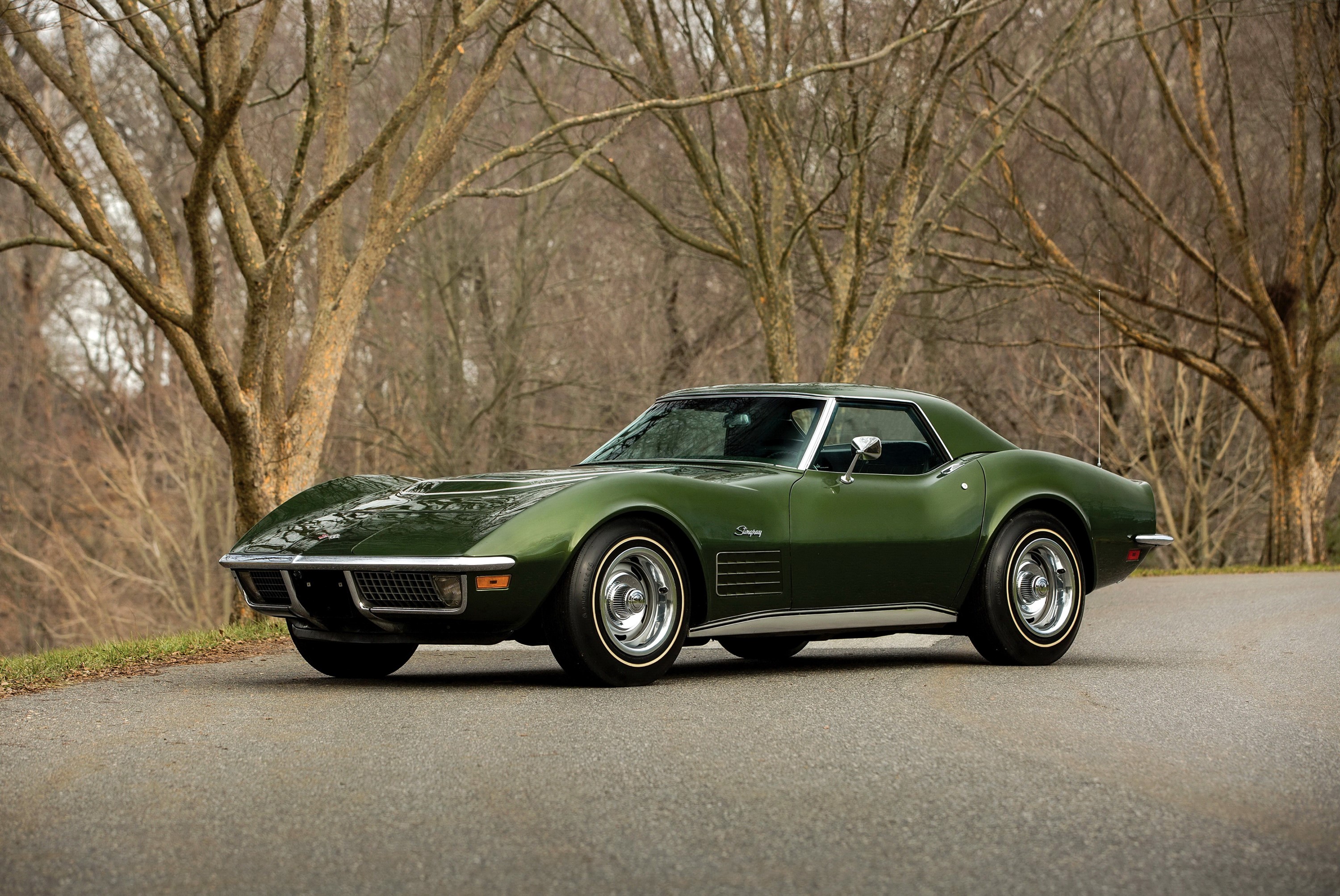Green 1970 Chevrolet Corvette Stingray Coupe HD Wallpaper
