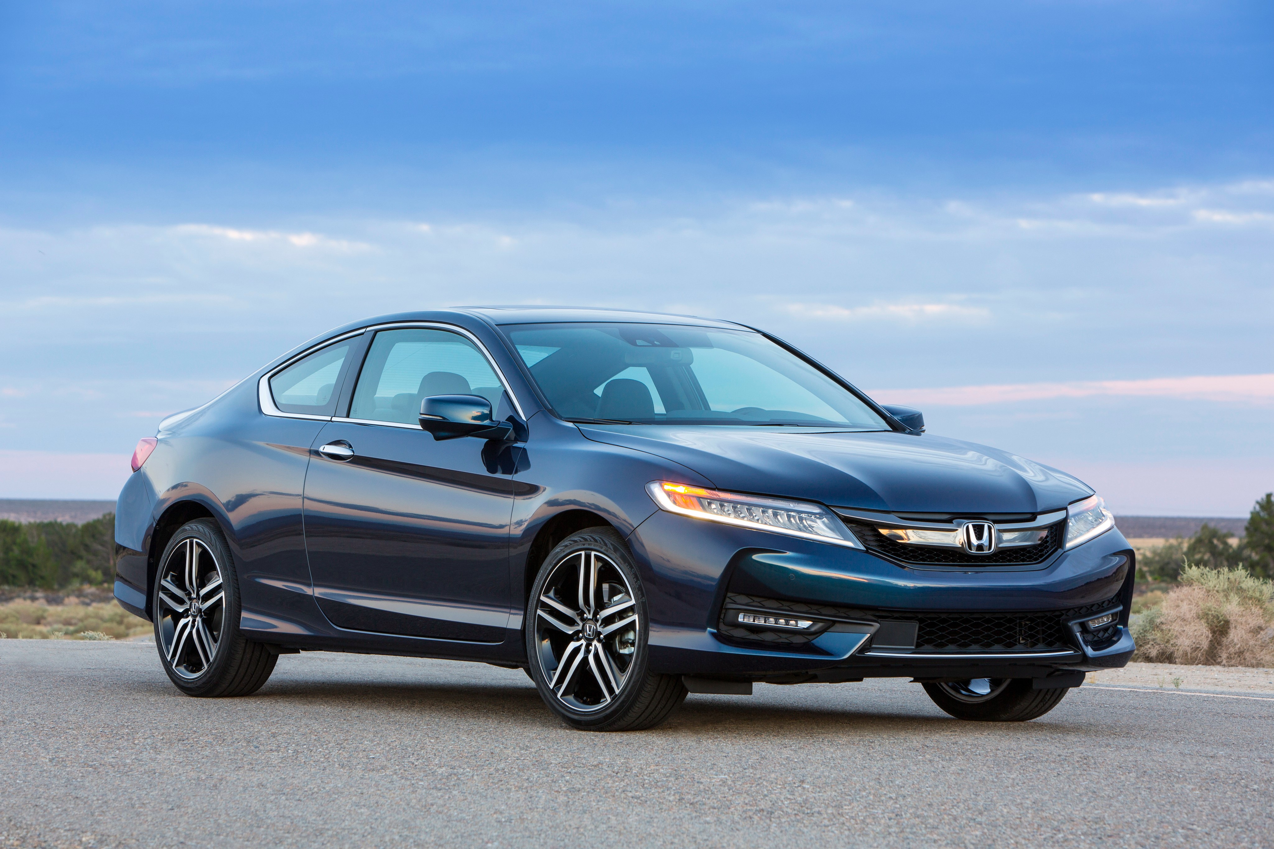 2015 Honda Accord Touring Coupe HD Wallpaper