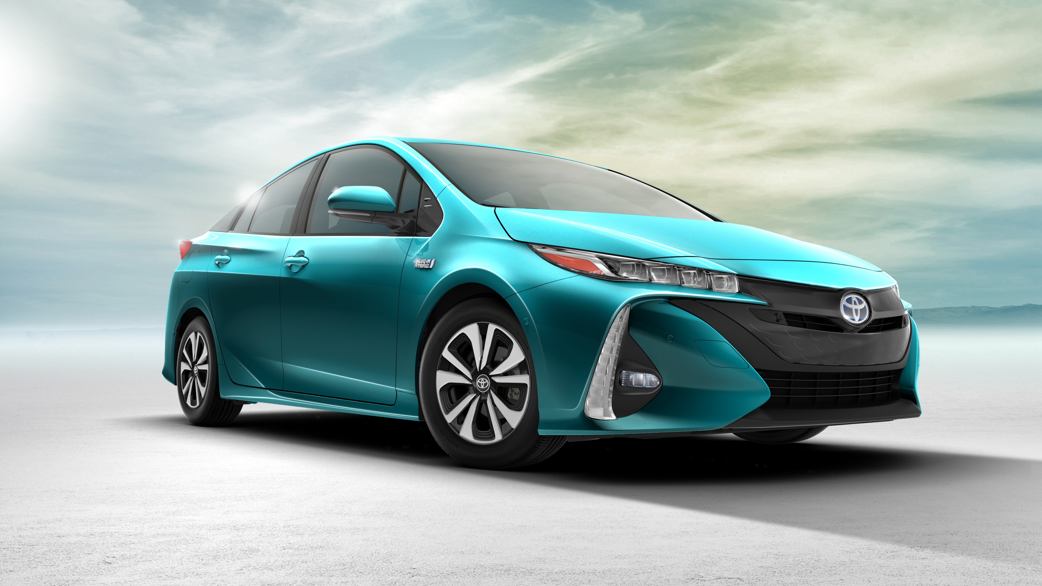 4K 2017 Toyota Prius Prime HD Wallpaper
