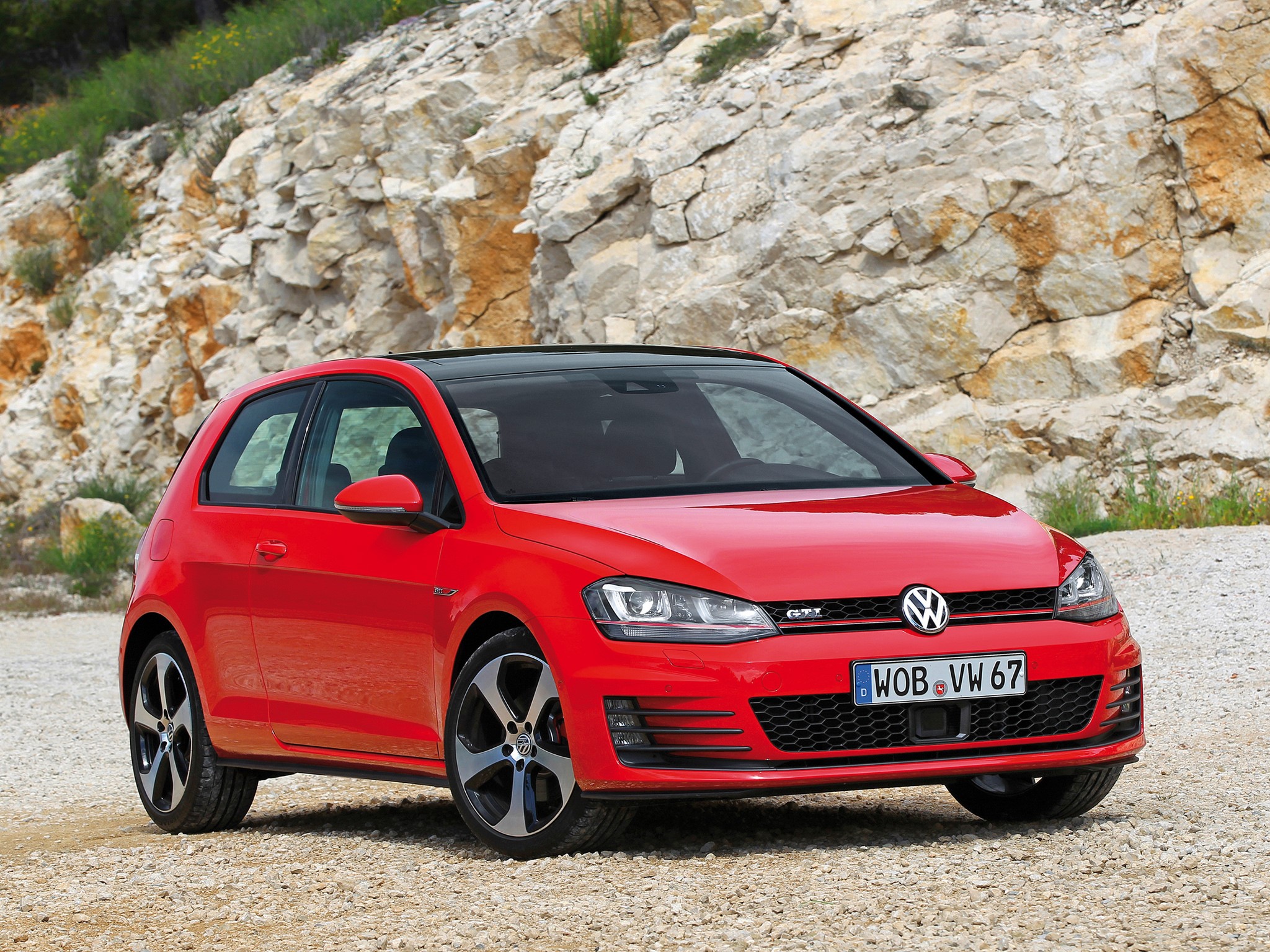 Red Volkswagen Golf GTI 3-door HD Wallpaper