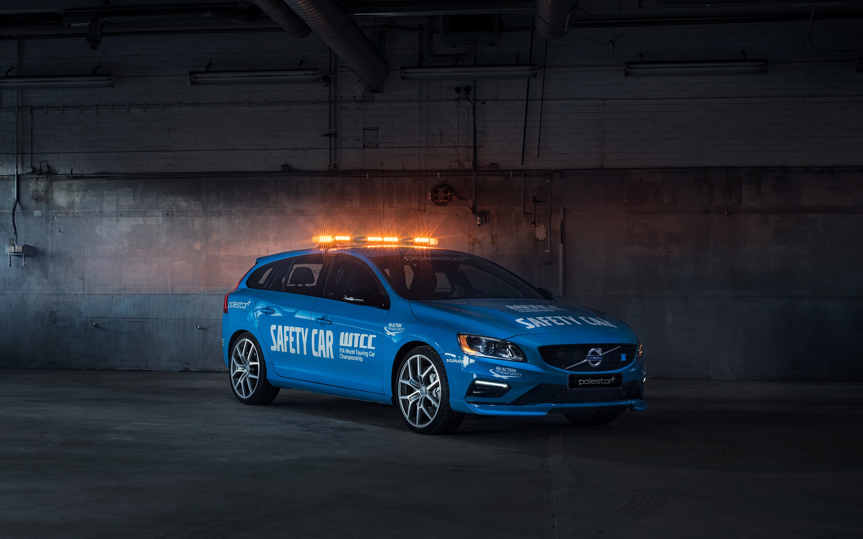 2016 Volvo V60 Polestar WTCC Safety Car HD Wallpaper