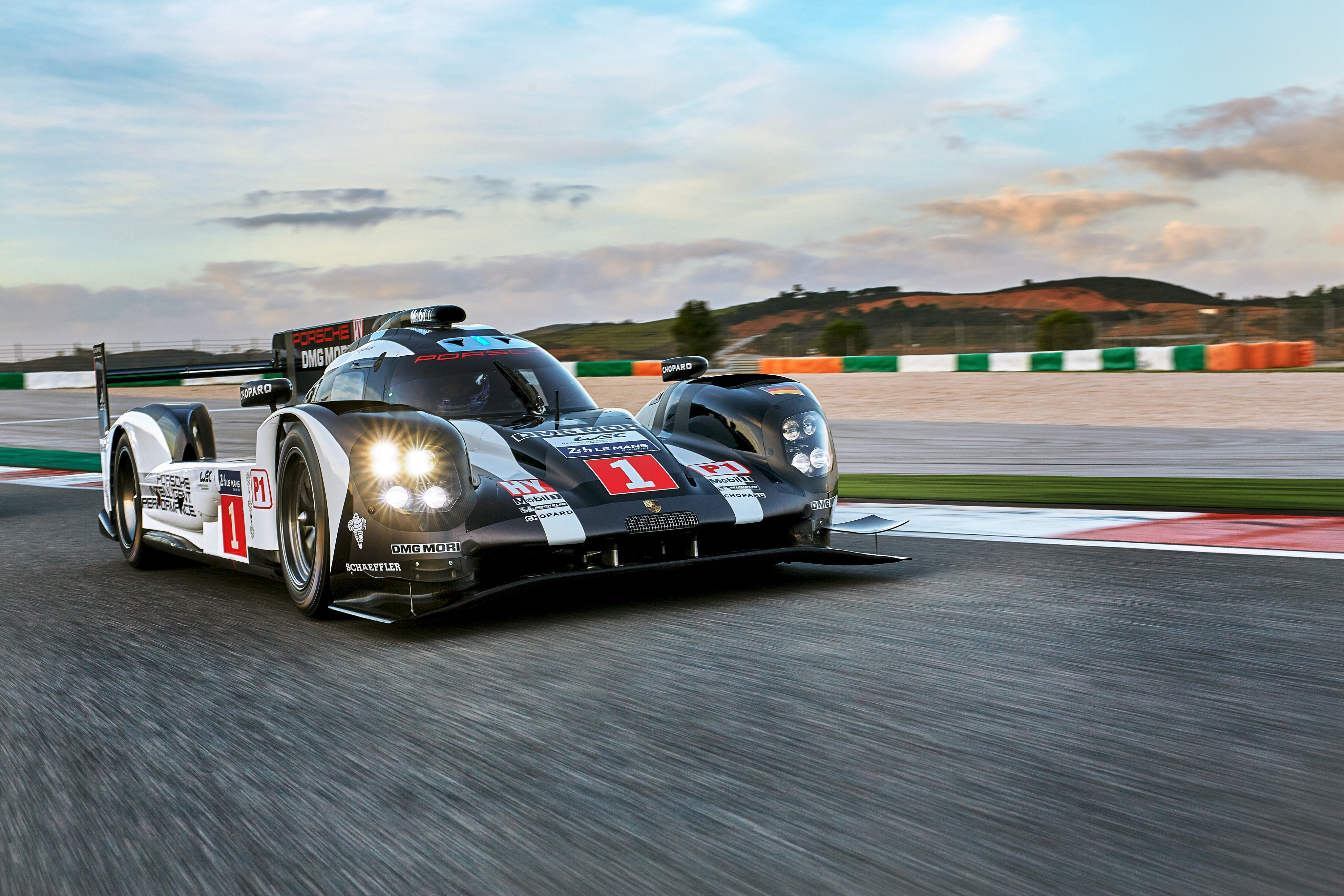 2016 Porsche 919 Hybrid racing on track HD Wallpaper