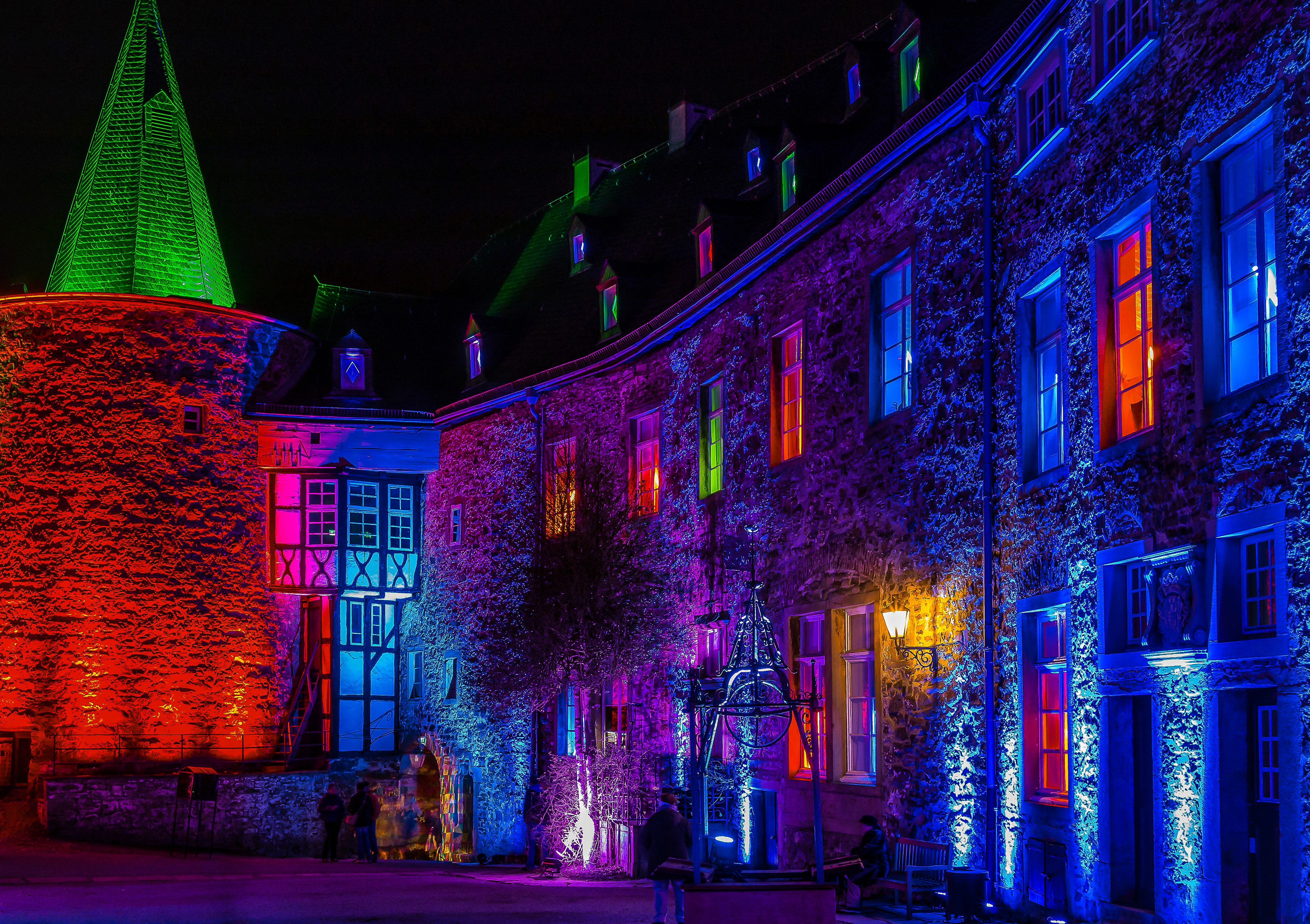 4K Night view of Hohenlimburg Castle, Germany HD Wallpaper