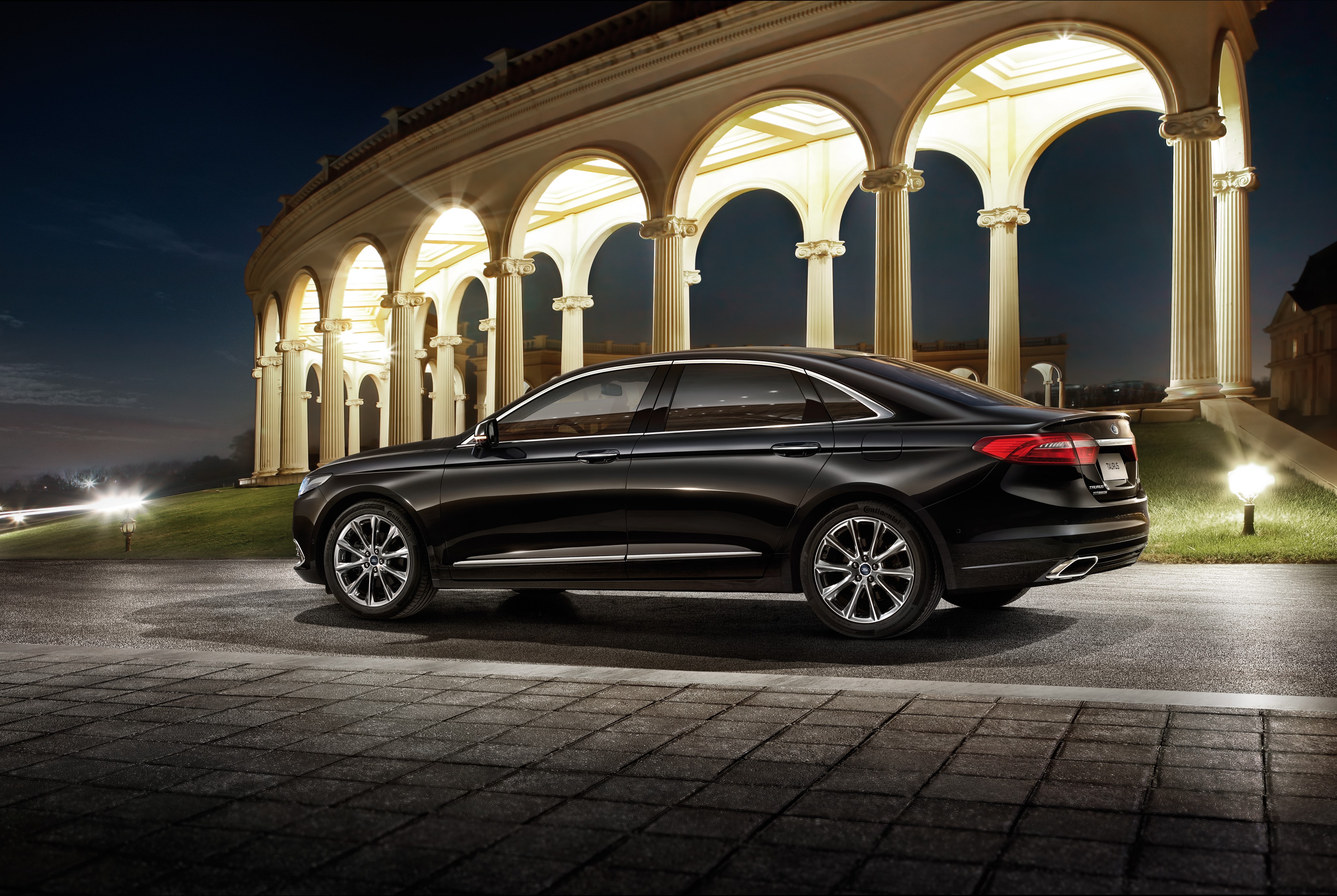Black 2015 Ford Taurus Metallic Side Night HD Wallpaper