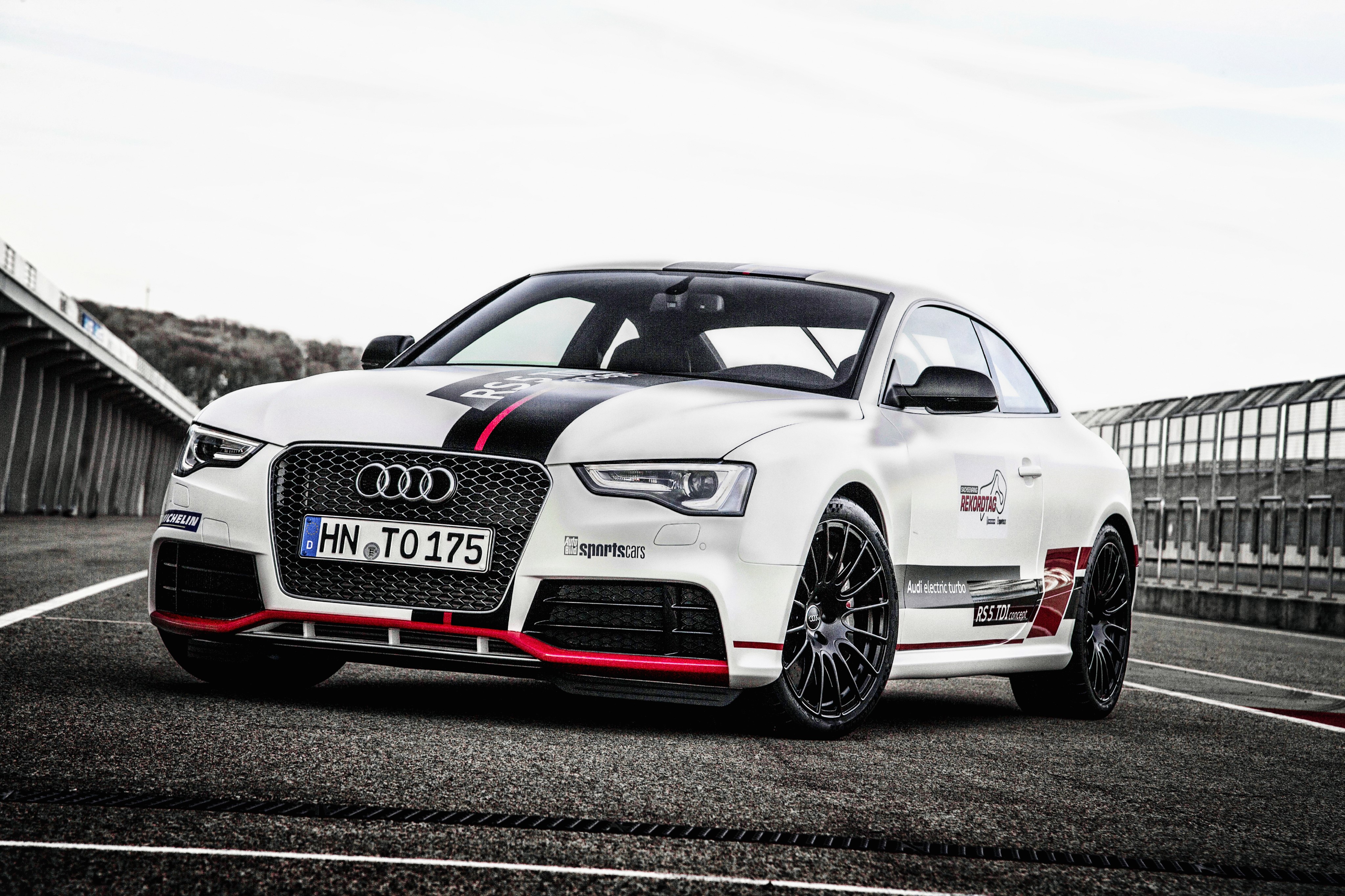 Audi RS 5 TDI Competition Concept on Track HD Wallpaper