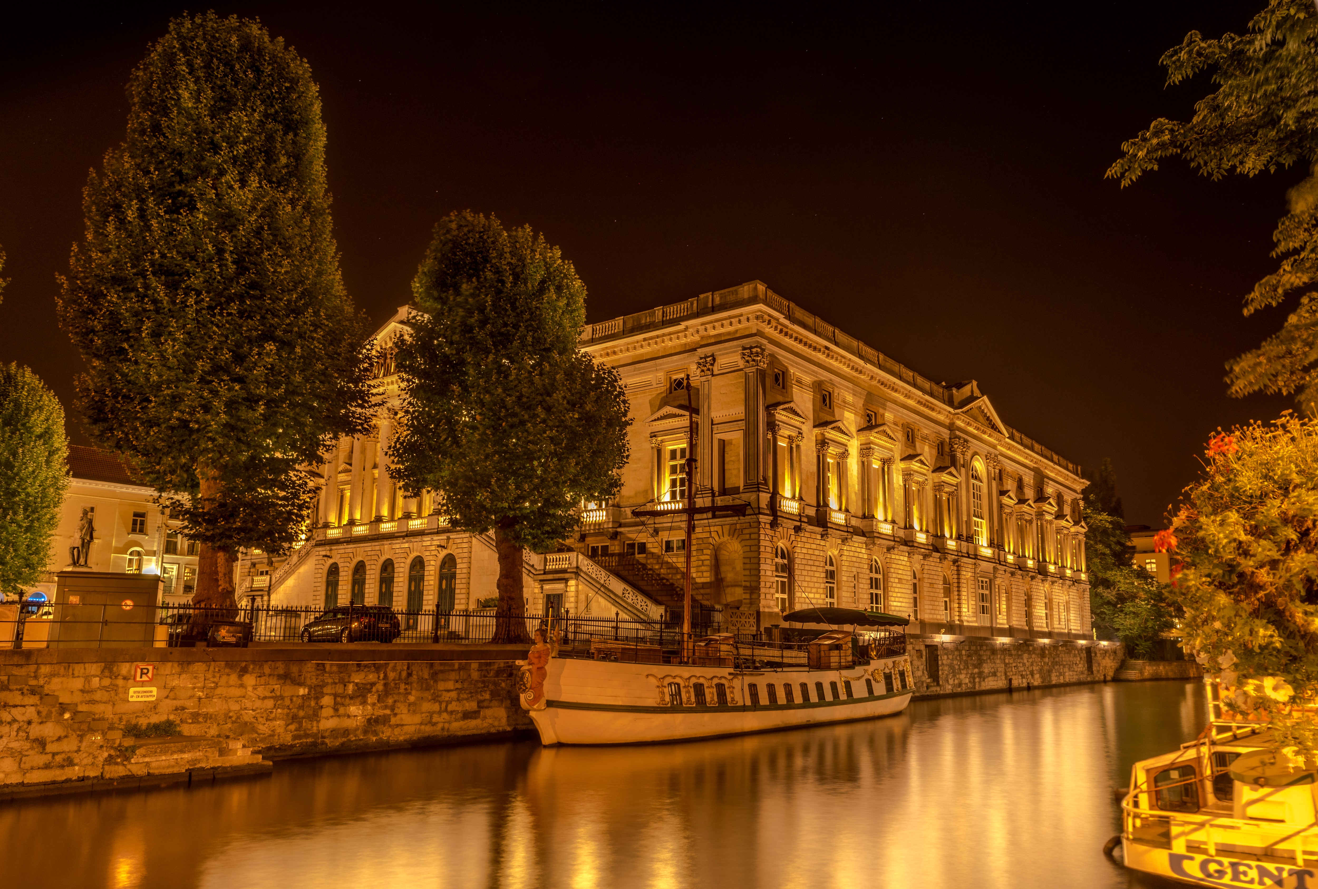 Ghent Canal at Night with Boats and Buildings HD Wallpaper