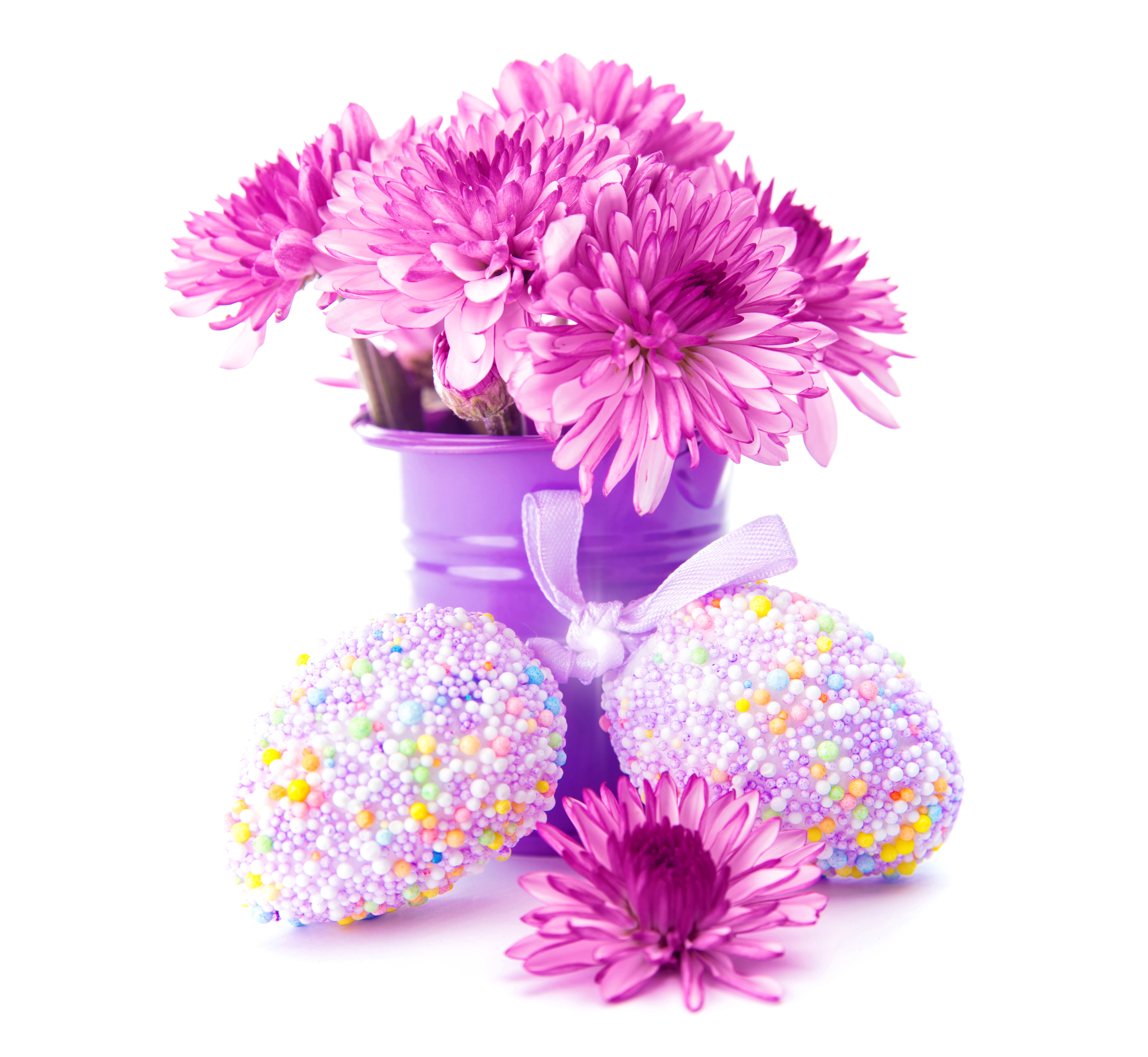 Easter eggs and purple flowers in a bucket HD Wallpaper
