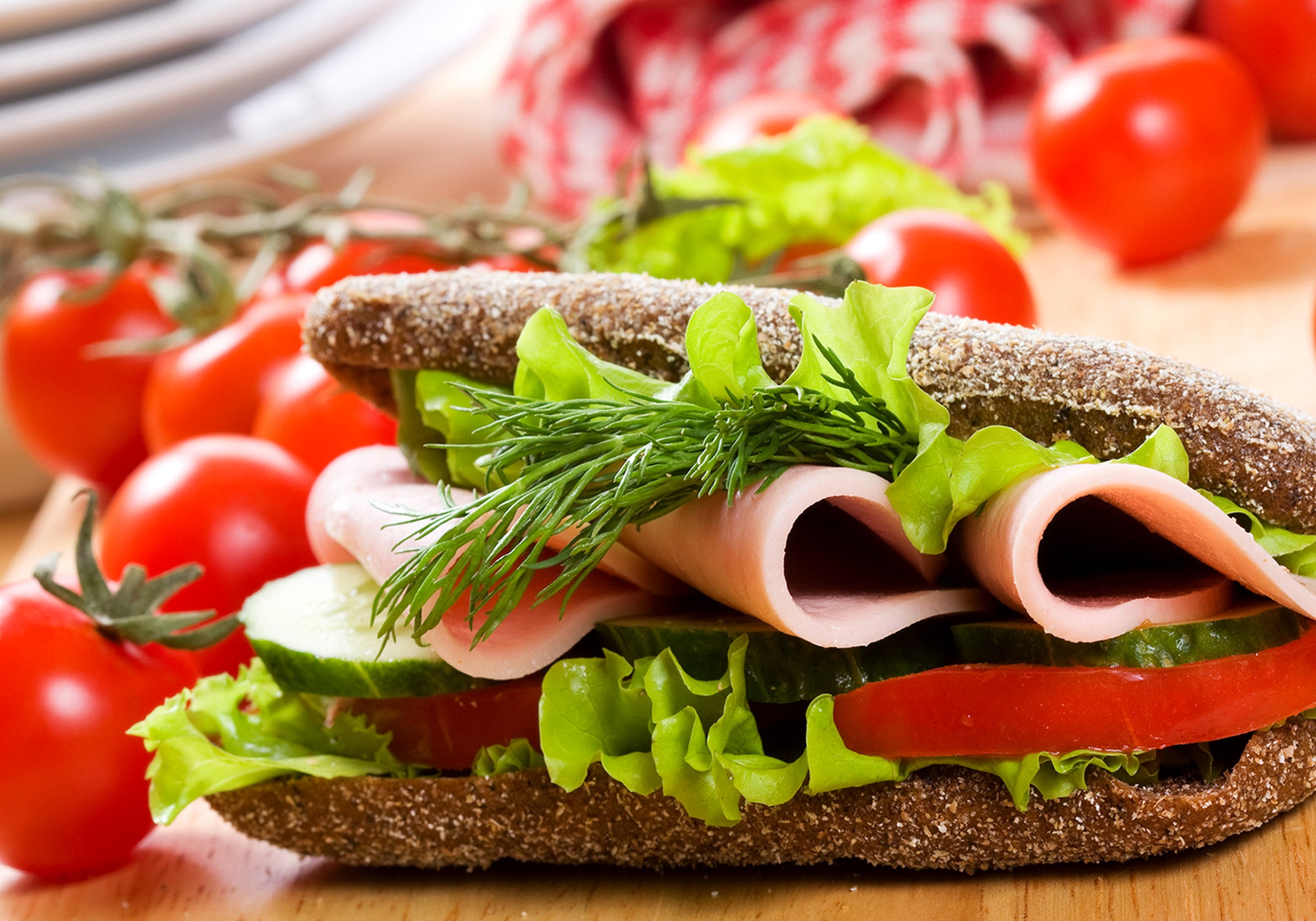 Sandwich with ham, lettuce, tomato, cucumber, and dill HD Wallpaper