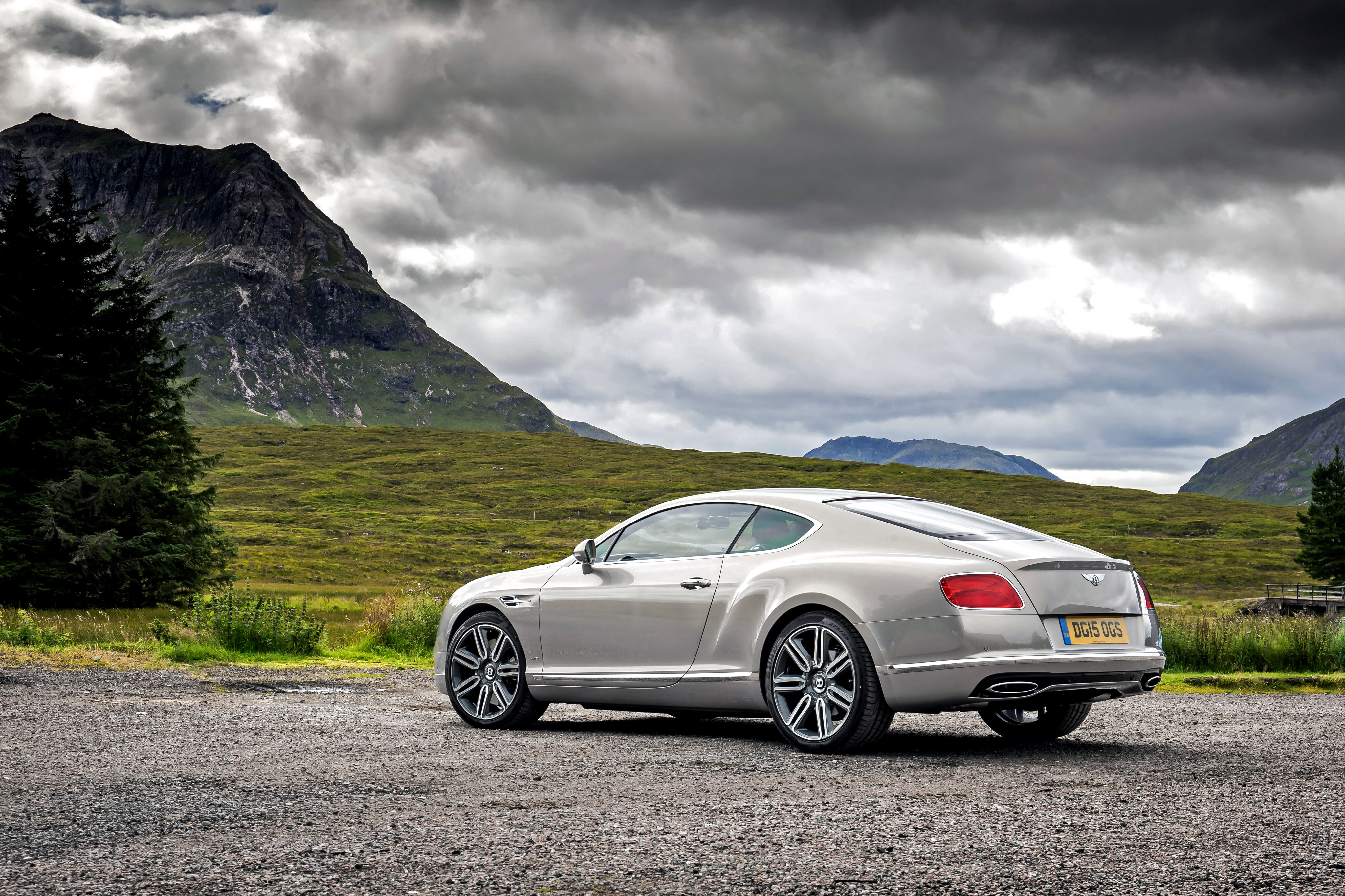 Bentley Continental GT in Scottish Highlands HD Wallpaper