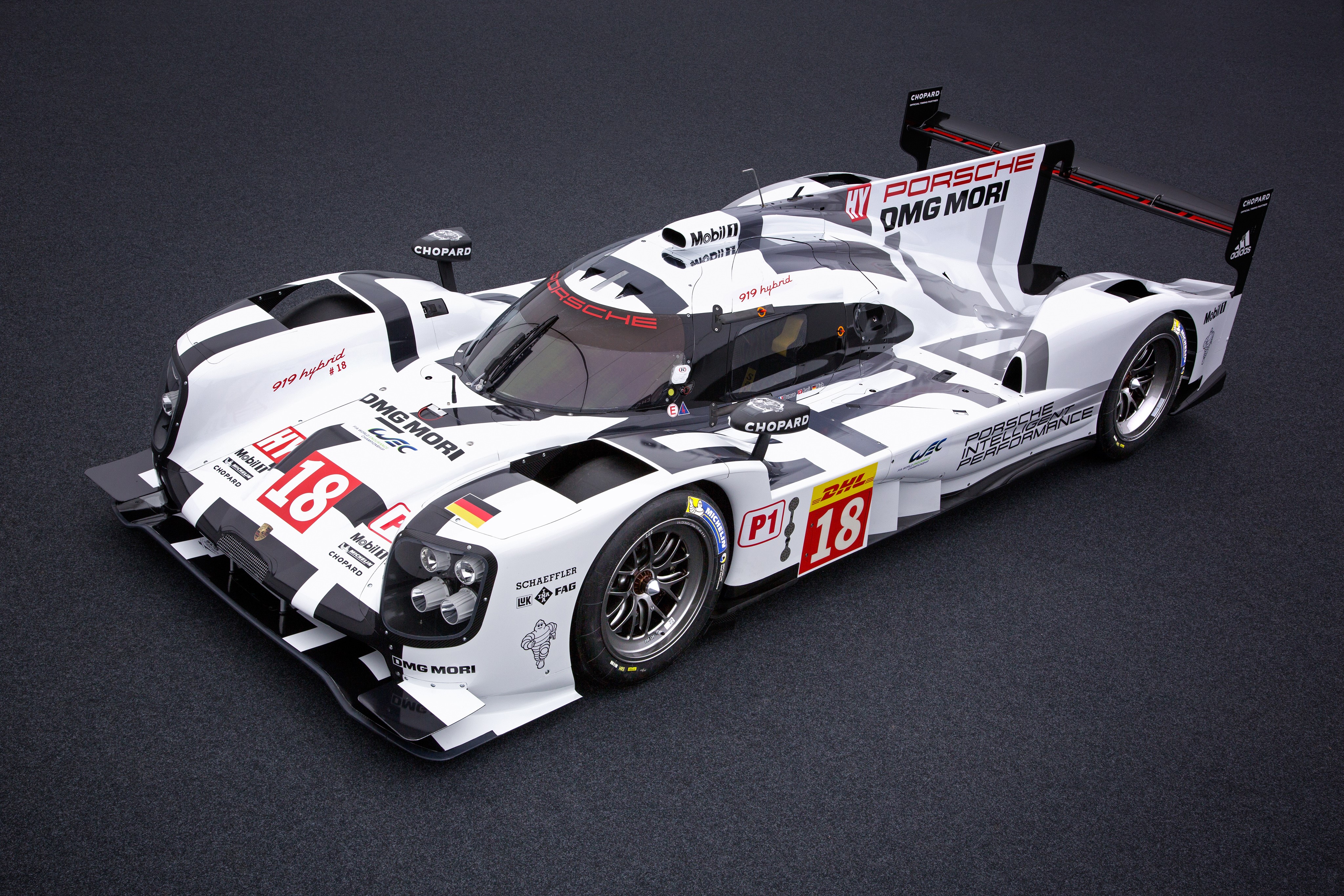 2015 Porsche 919 Hybrid race car HD Wallpaper