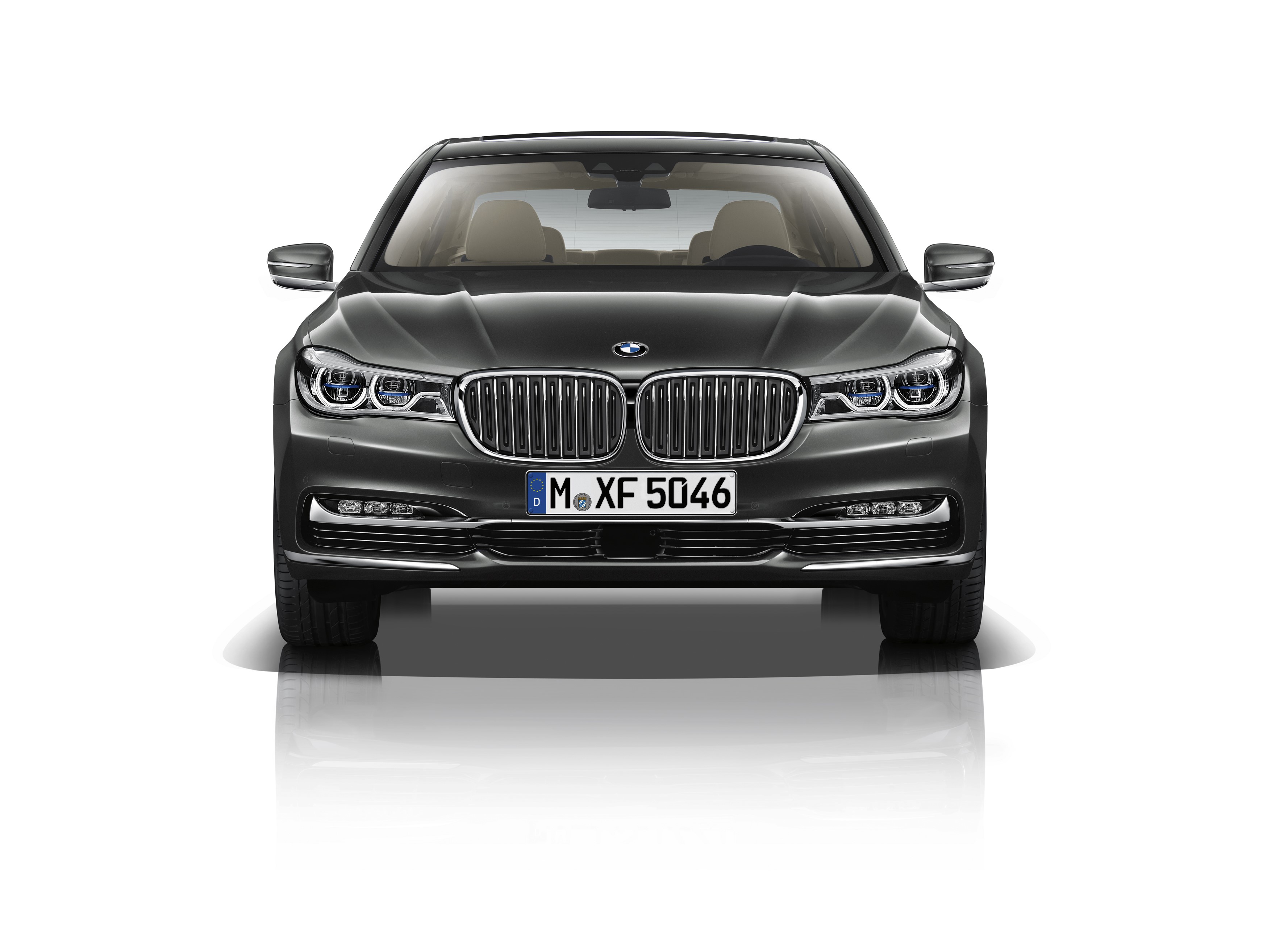 BMW 750Li xDrive Design Pure Excellence G12 Front View HD Wallpaper