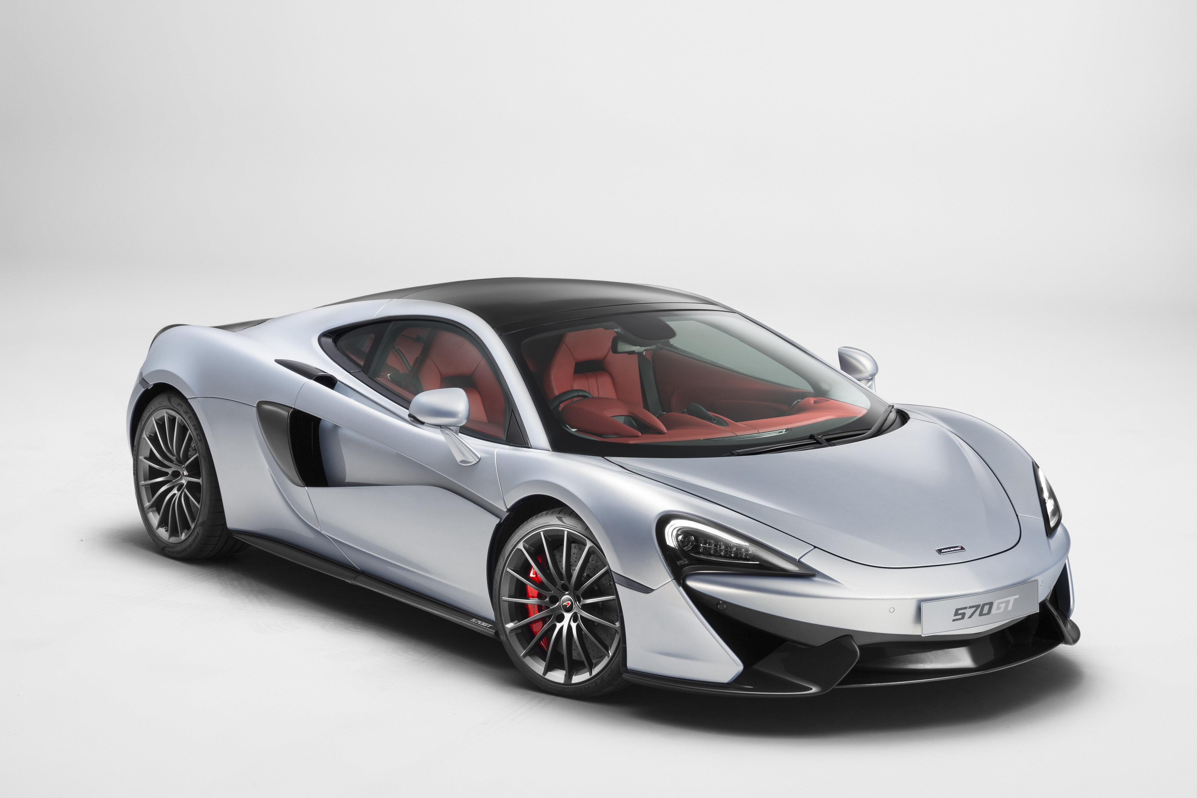 4K Silver McLaren 570GT HD Wallpaper