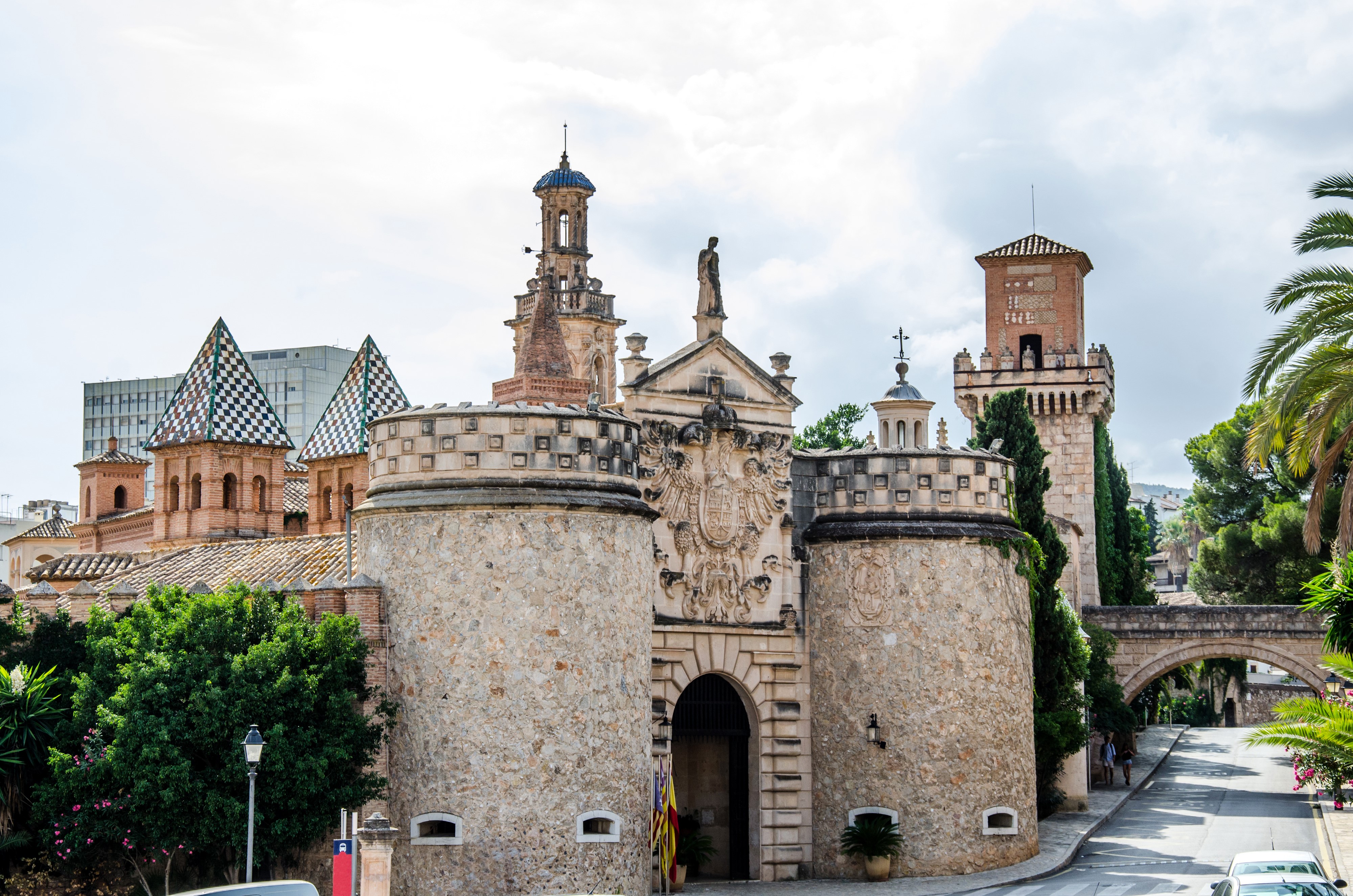Palma de Mallorca Bellver Castle, Spain HD Wallpaper