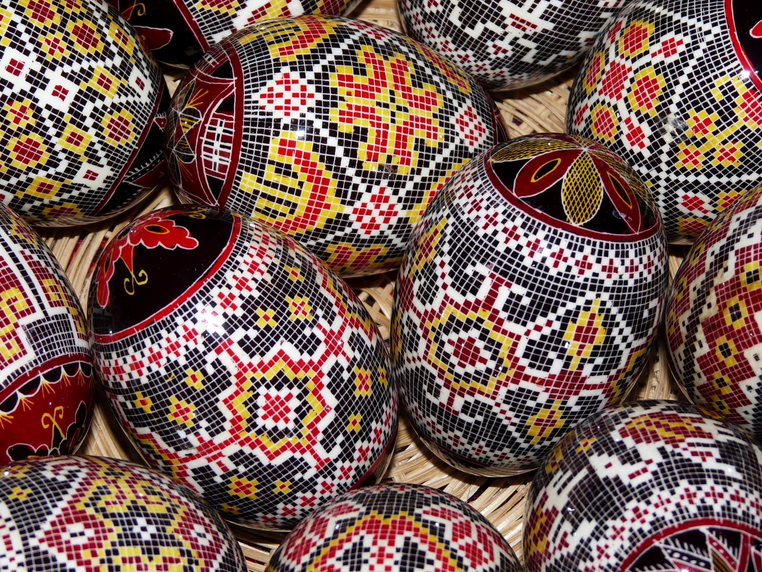 Decorated Easter Eggs in a Basket HD Wallpaper