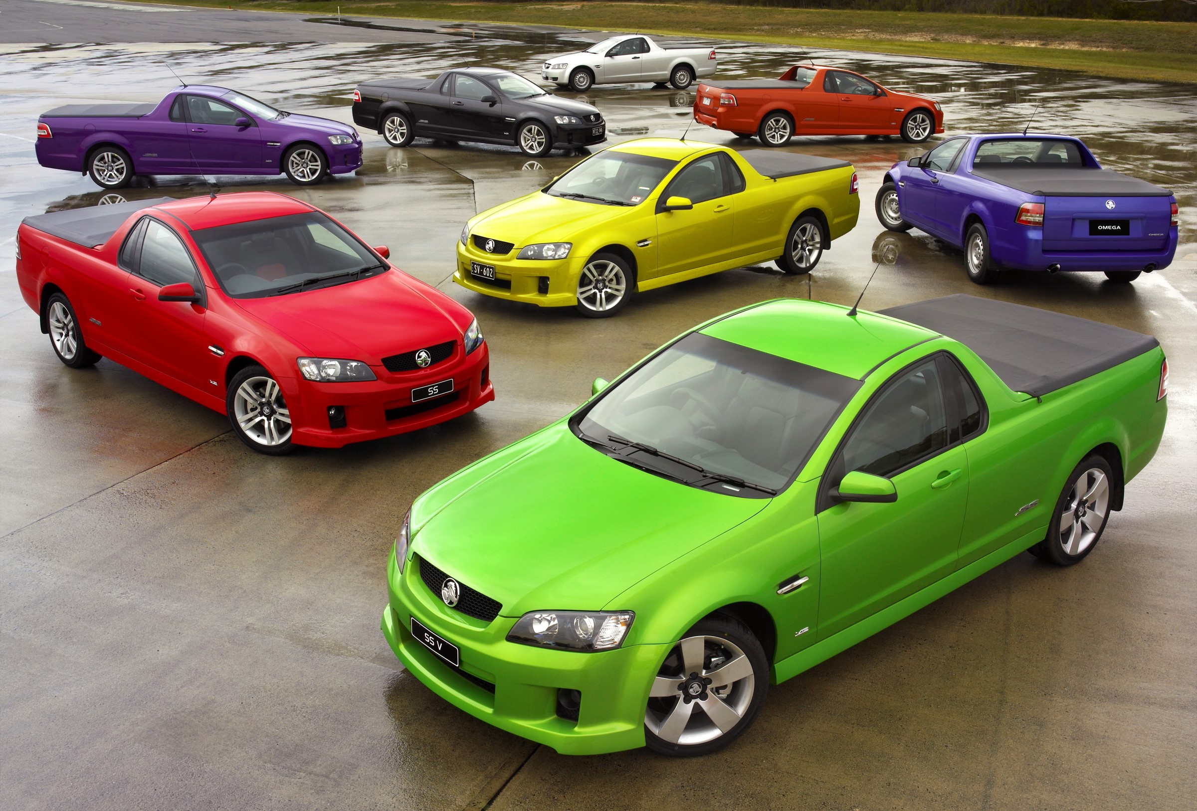 Holden Ute (VE) cars in various colors HD Wallpaper