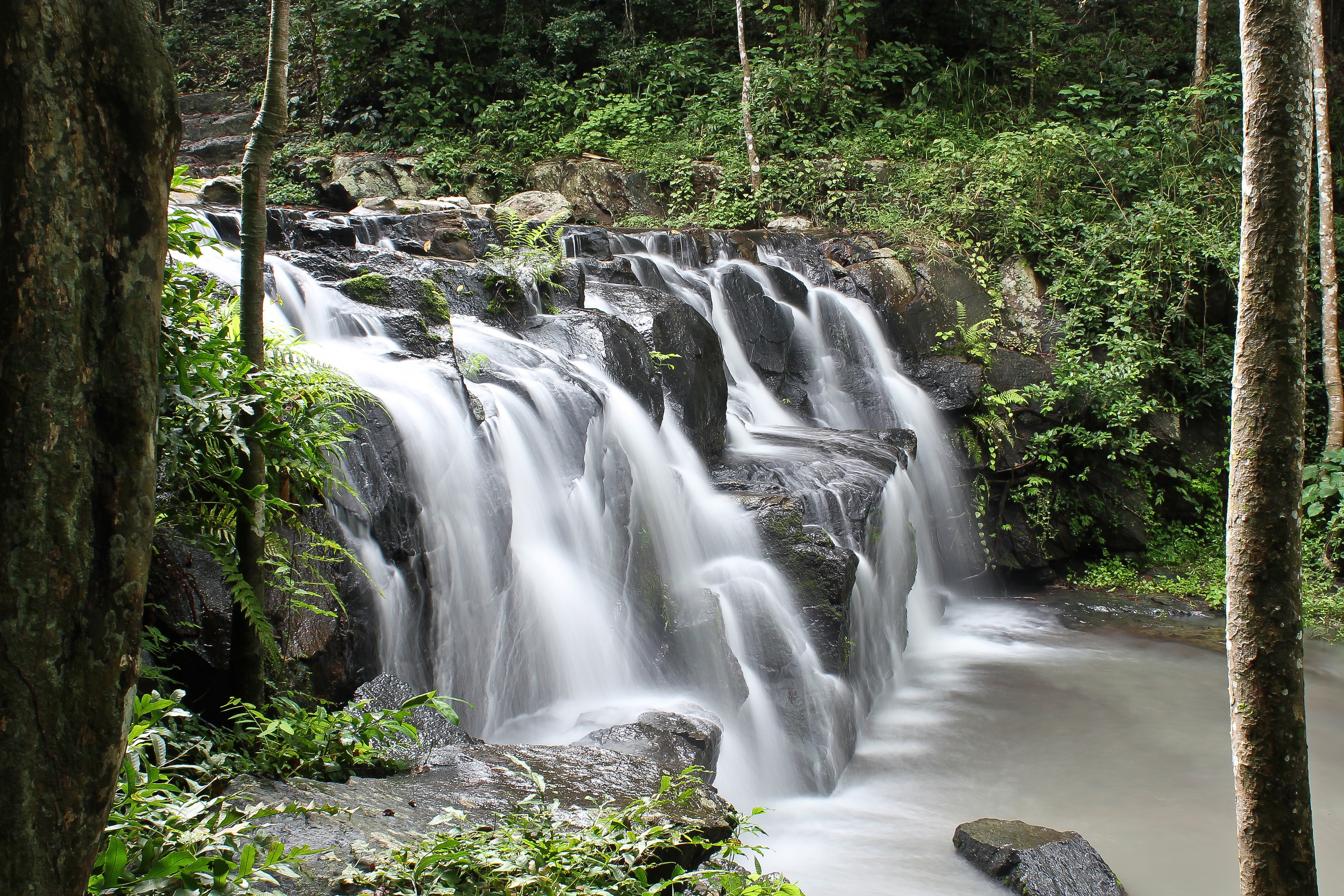 Waterfall in Namtok Samlan National Park, Thailand HD Wallpaper
