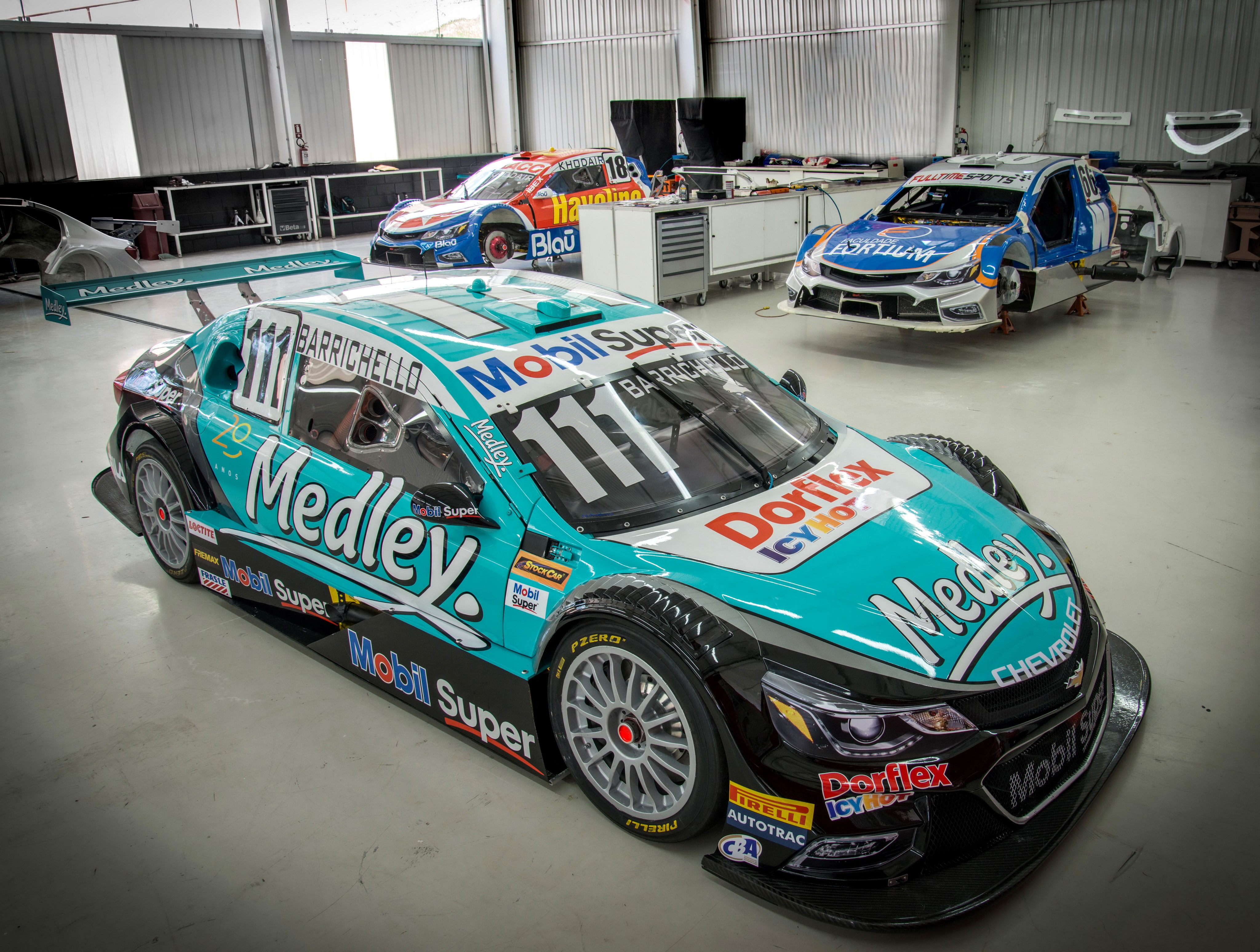 2016 Chevrolet Cruze Stock Car HD Wallpaper