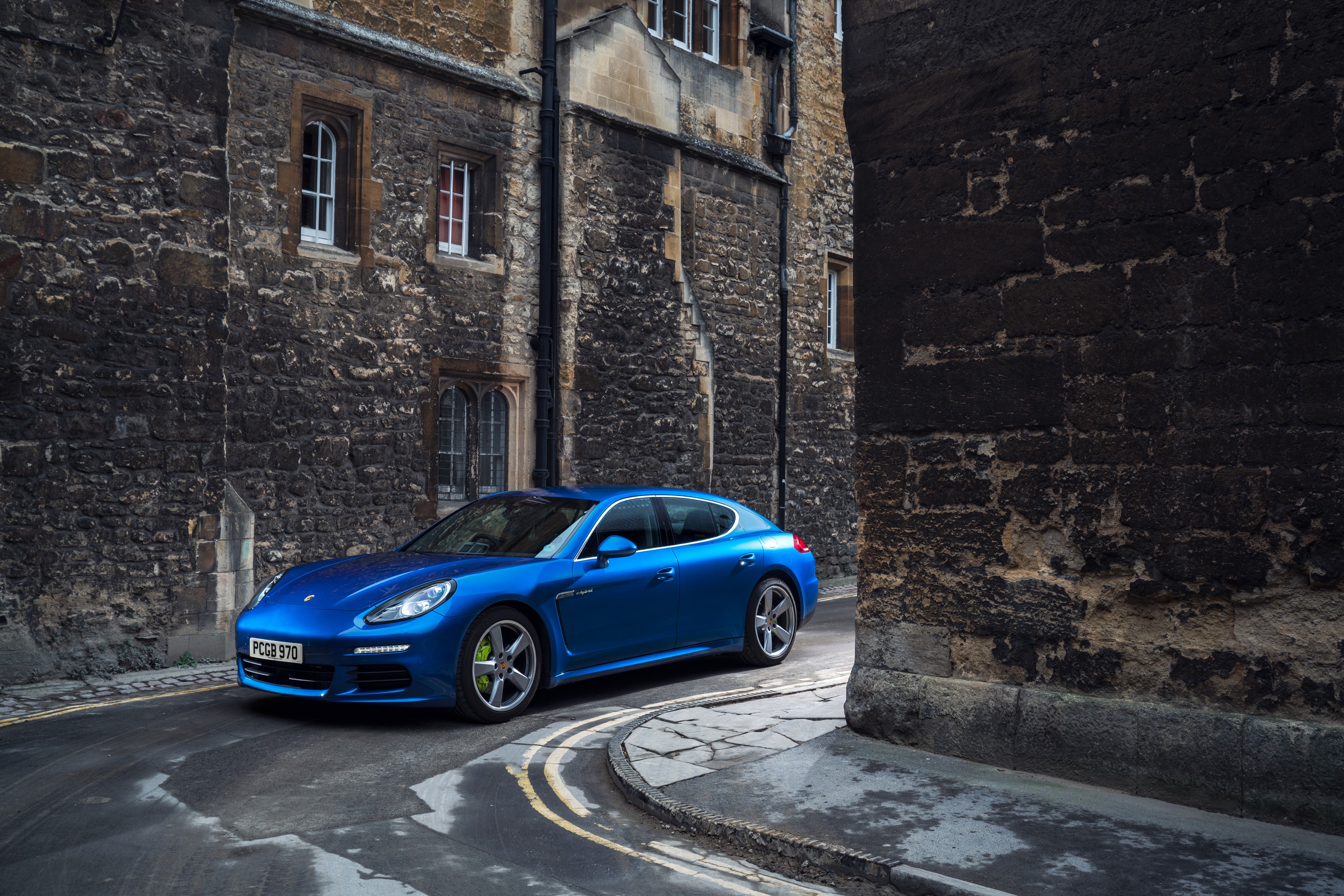 Blue 2013 Porsche Panamera S E-Hybrid HD Wallpaper