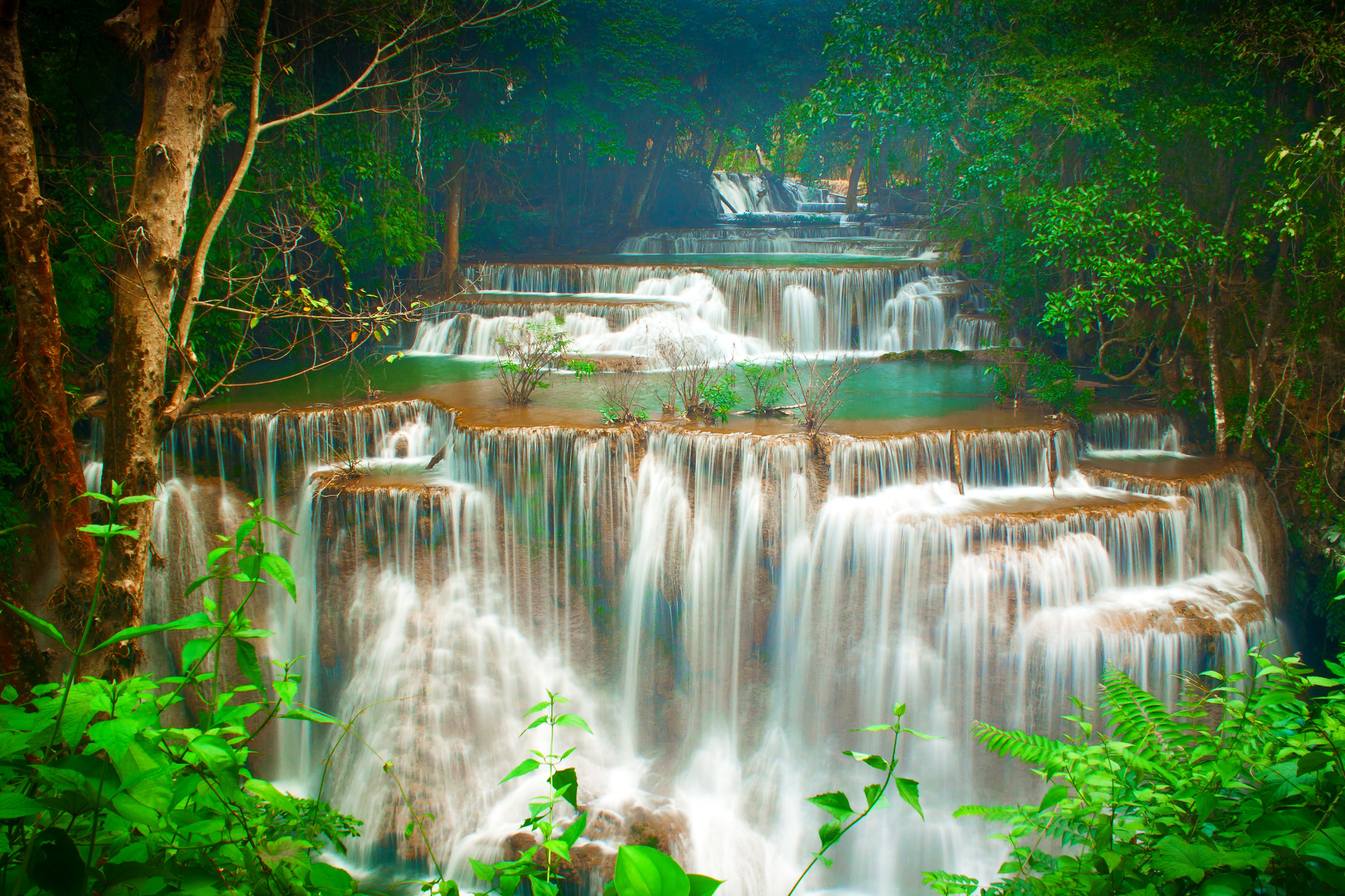 Huay Maekamin Waterfall in Kanchanaburi, Thailand HD Wallpaper