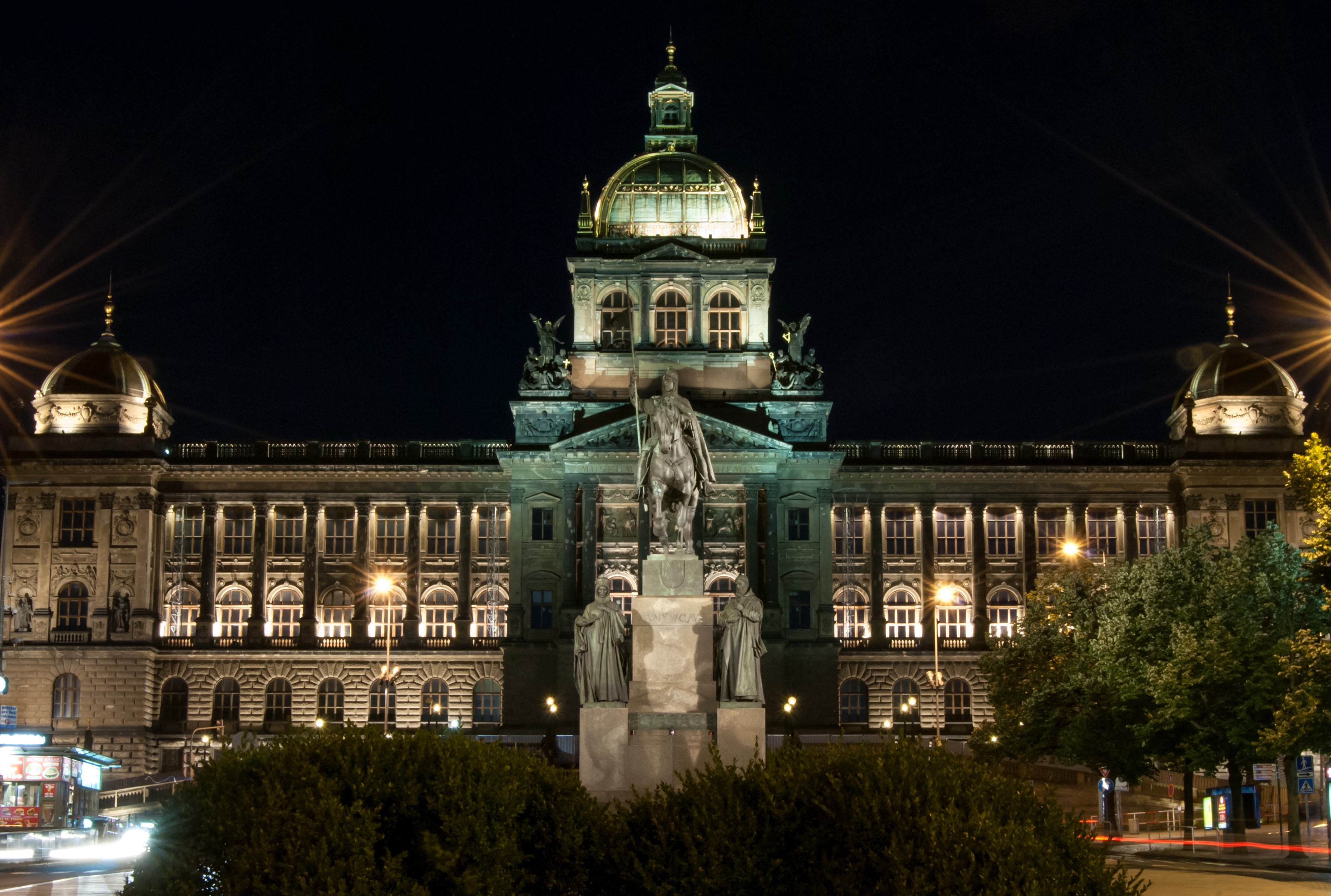 National Museum in Prague at Night HD Wallpaper