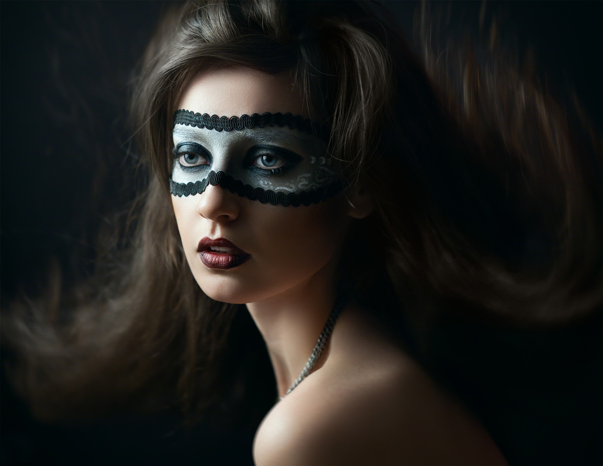 Woman wearing a black lace mask and dark lipstick HD Wallpaper