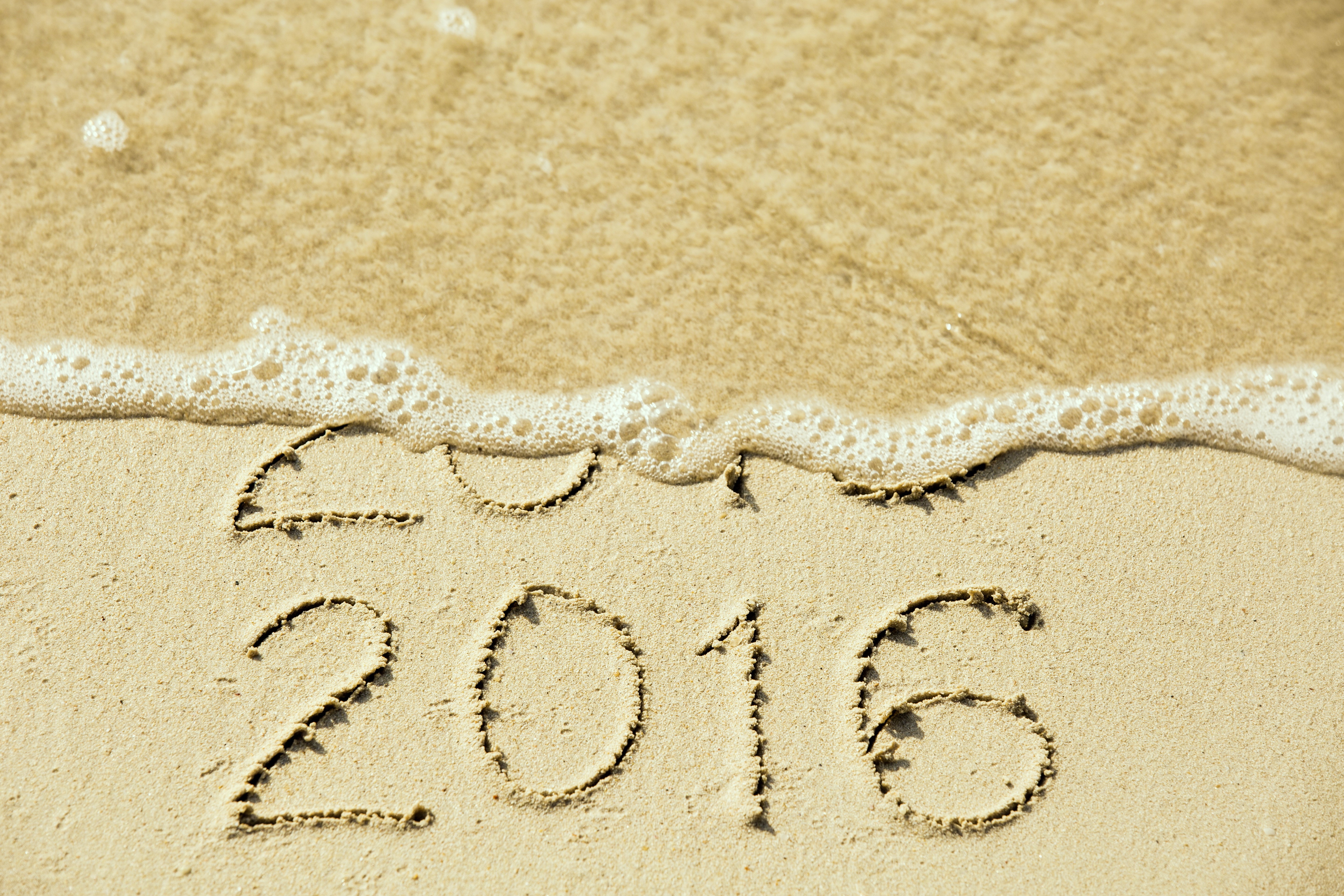 2016 written in sand with waves HD Wallpaper