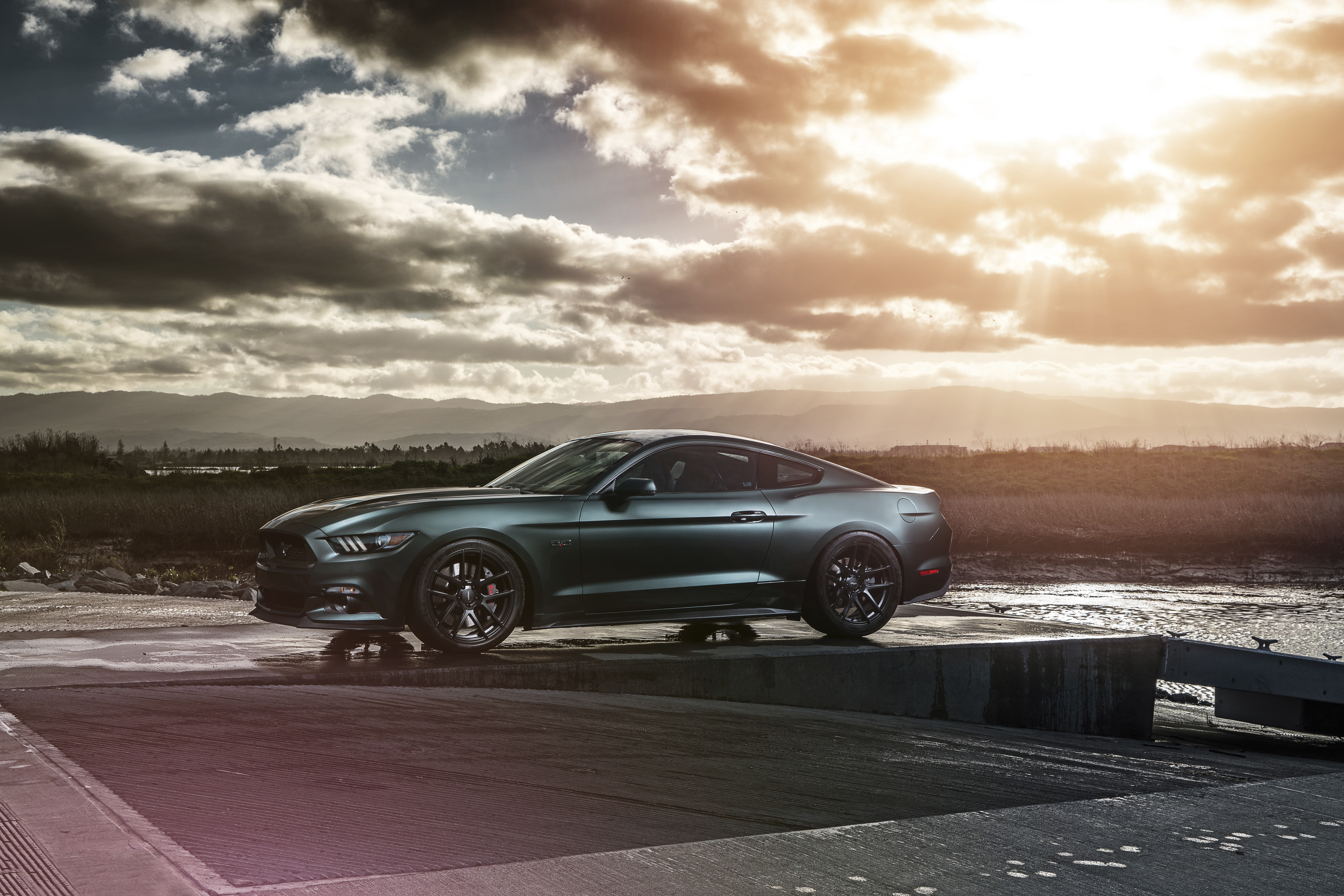 Ford Mustang GT 2015 on a pier HD Wallpaper
