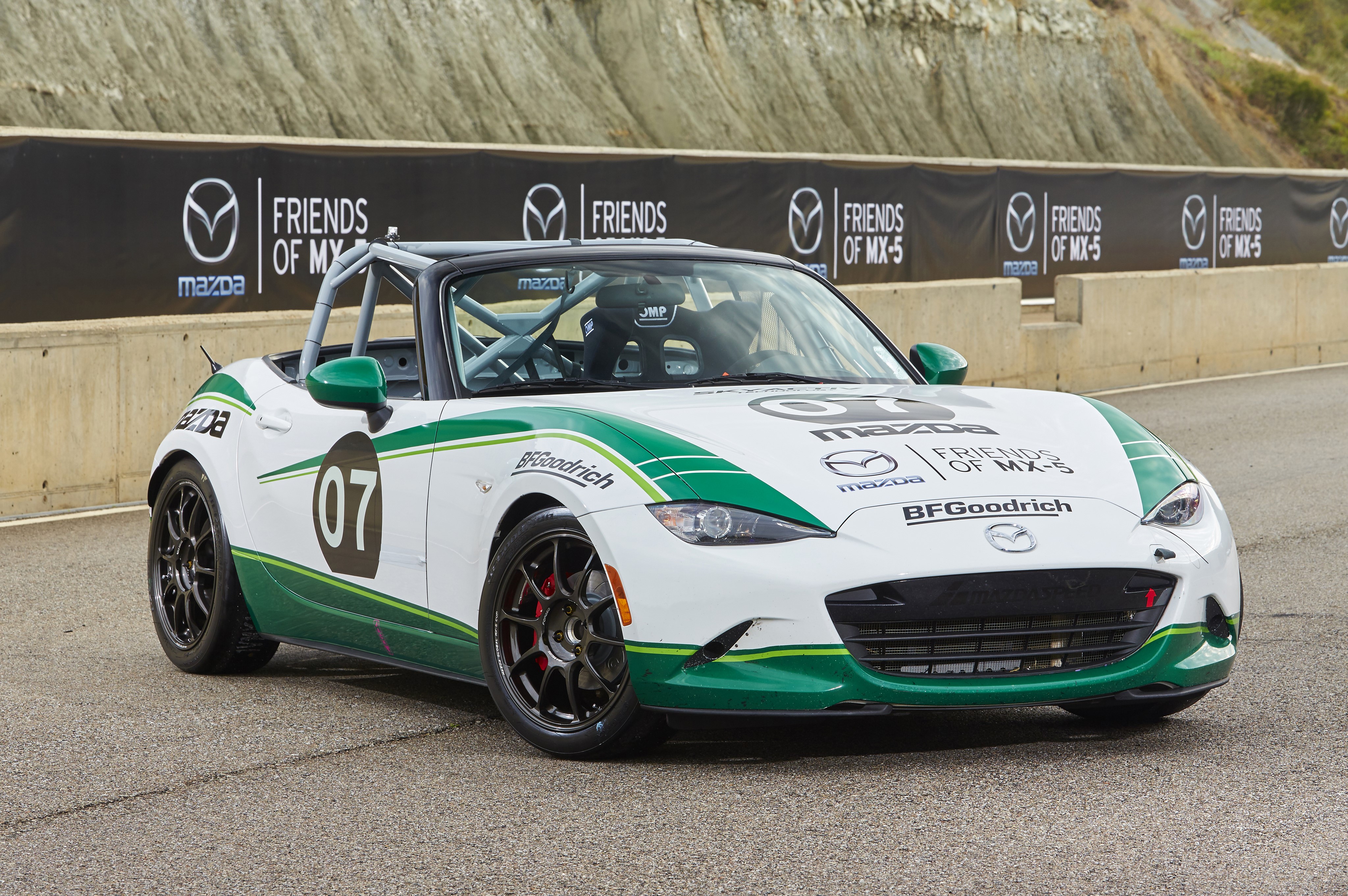 Mazda MX-5 Cup race car with "07" and BFGoodrich livery HD Wallpaper