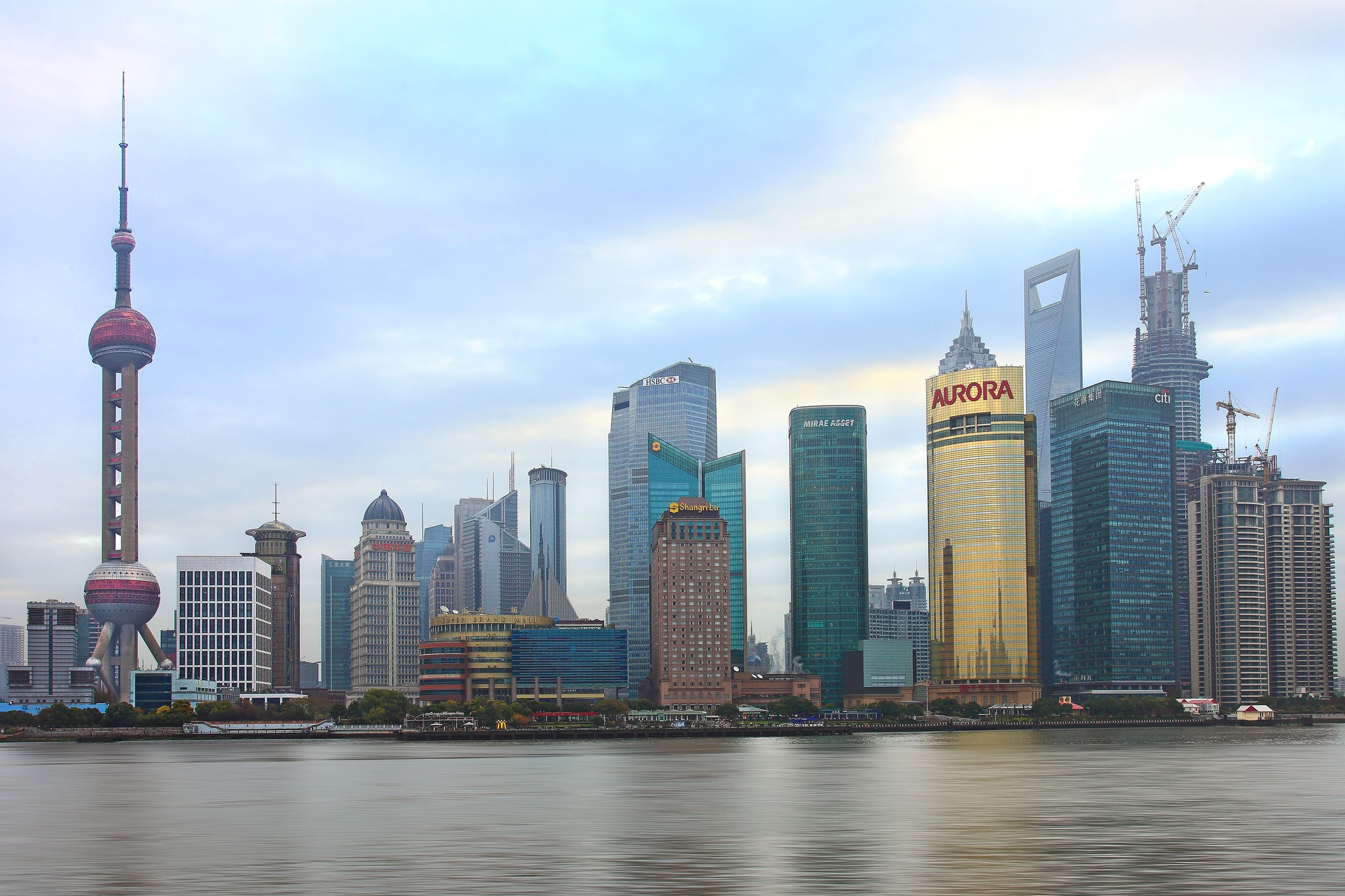 Shanghai skyline with Oriental Pearl Tower and skyscrapers HD Wallpaper