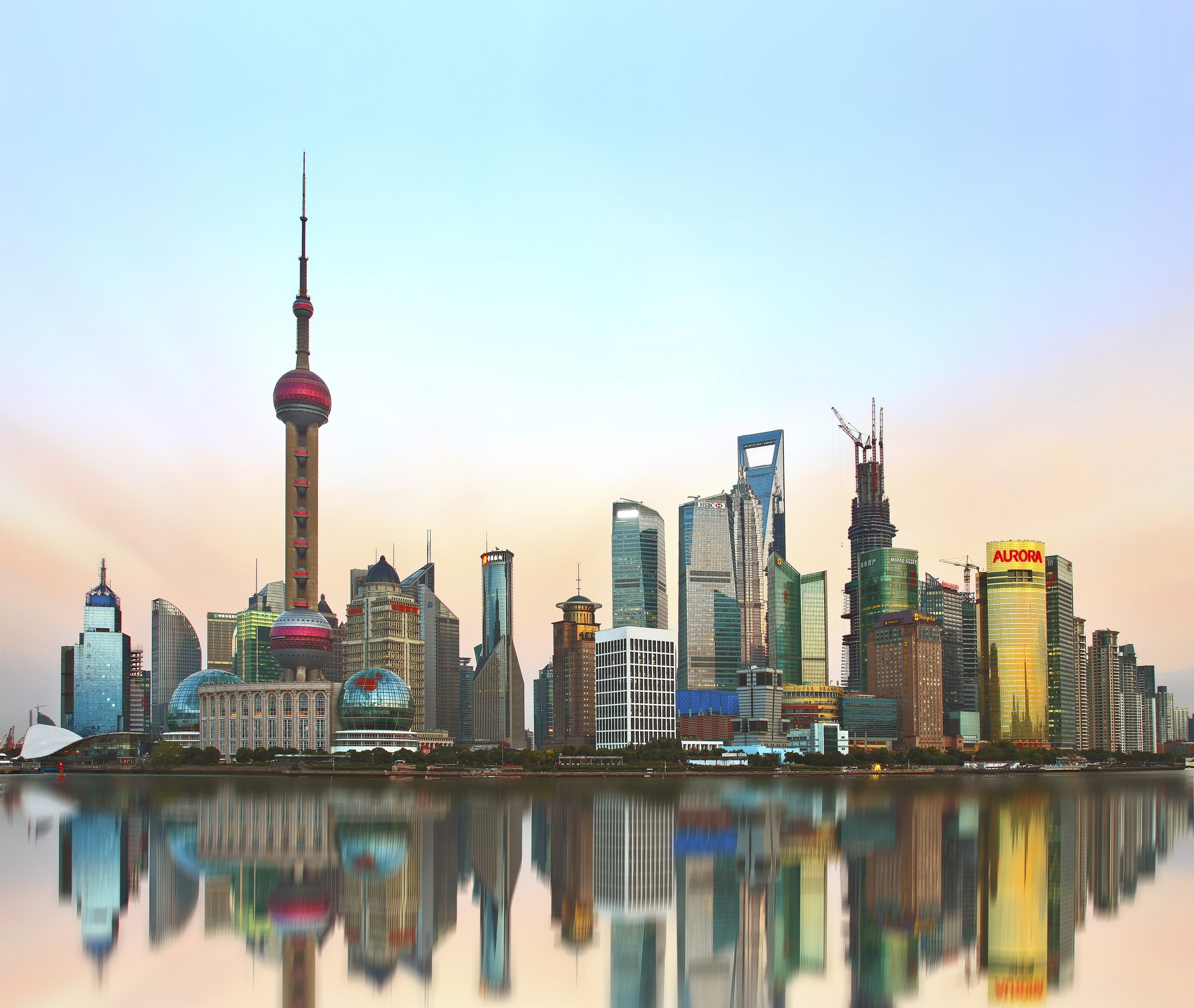 Shanghai skyline with Oriental Pearl Tower and skyscrapers HD Wallpaper