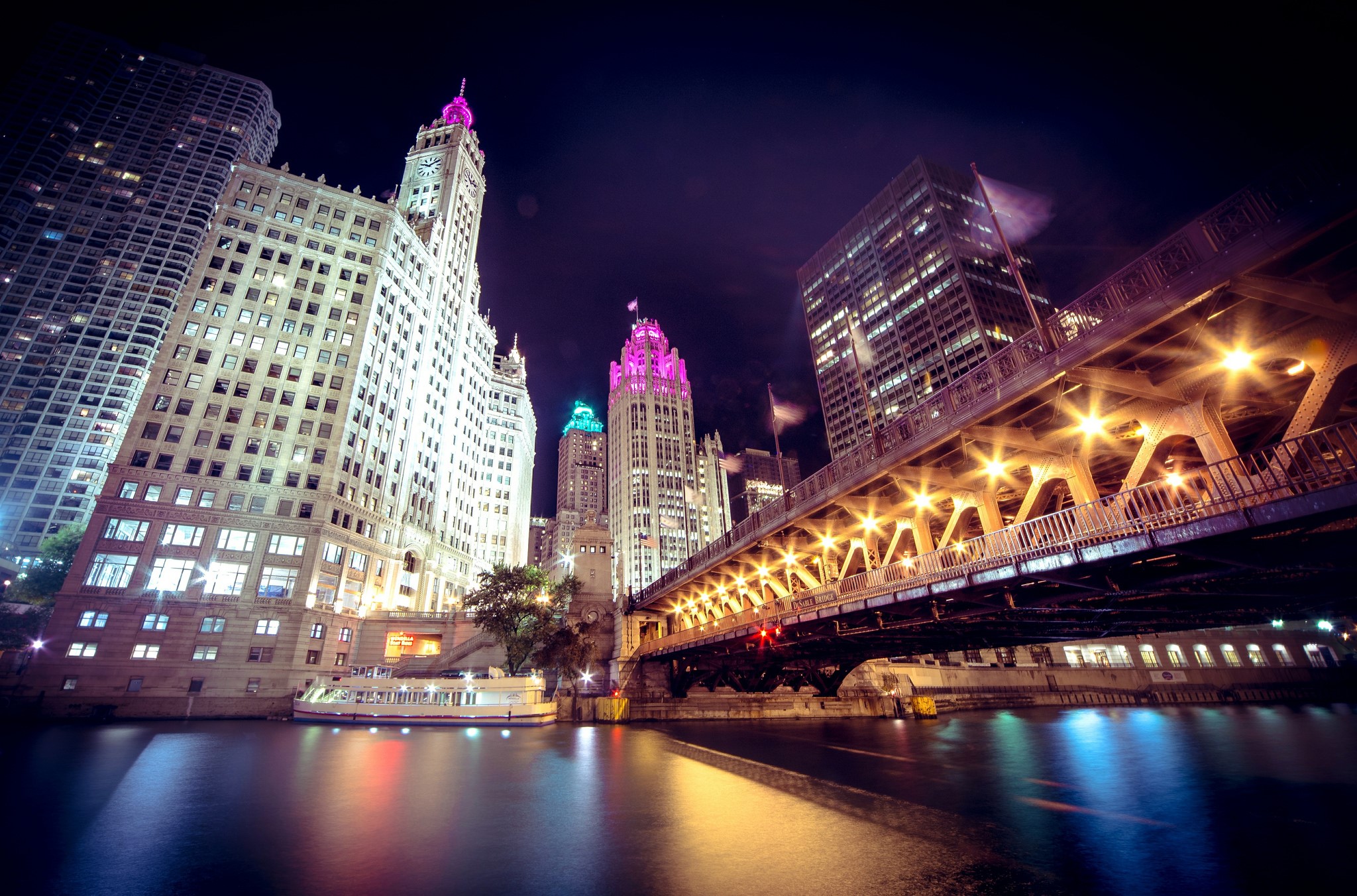 Chicago city skyline at night with bridge and river HD Wallpaper