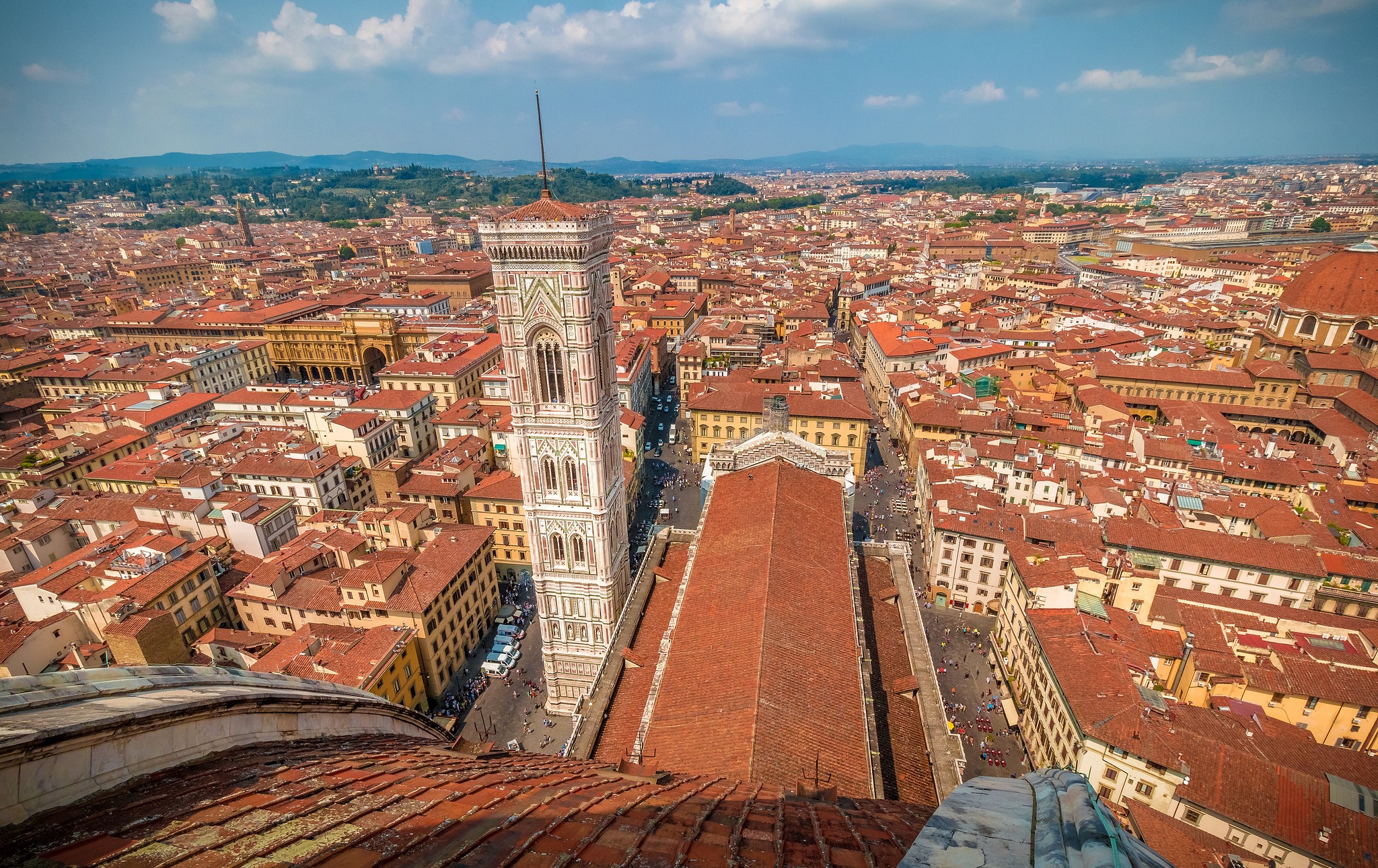 Florence cityscape with Cathedral of Saint Mary of the Flower HD Wallpaper