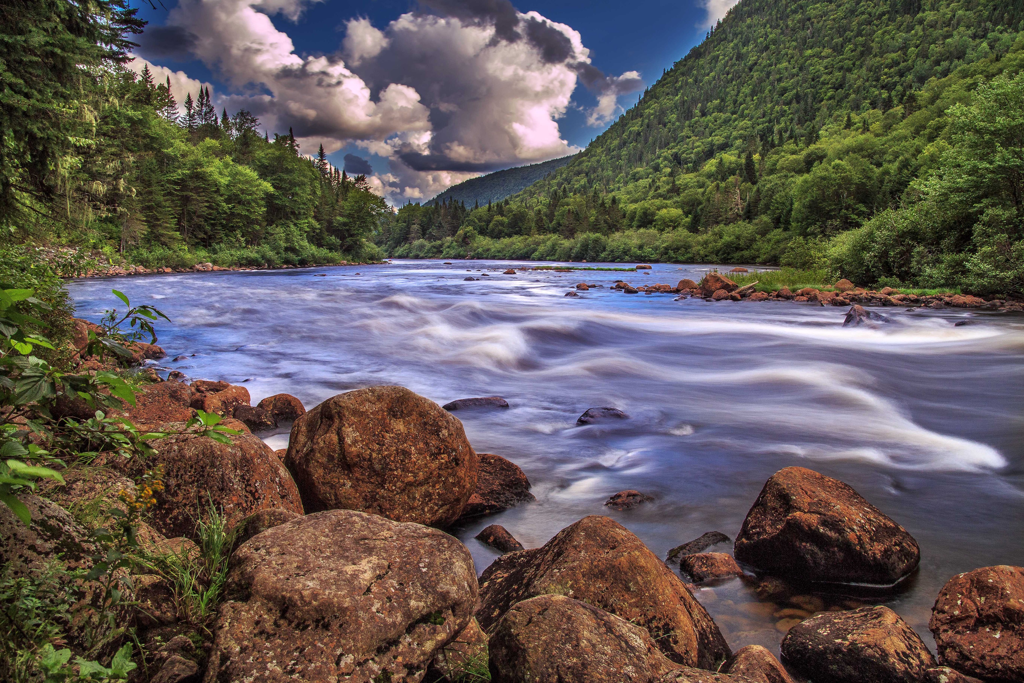 4K Quebec River Scenery with Mountains and Clouds HD Wallpaper