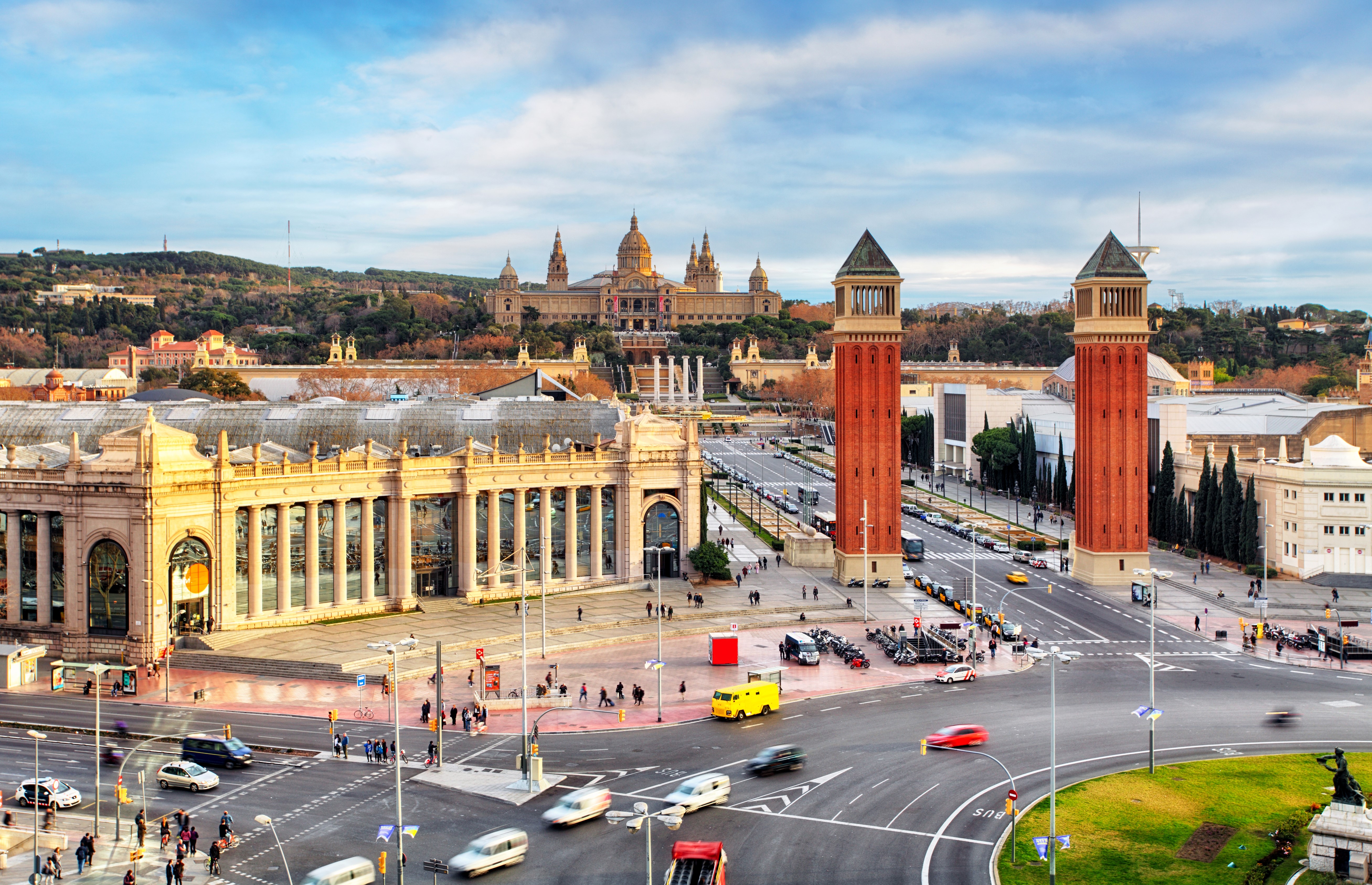 Barcelona, Spain: National Palace and Venetian Towers HD Wallpaper