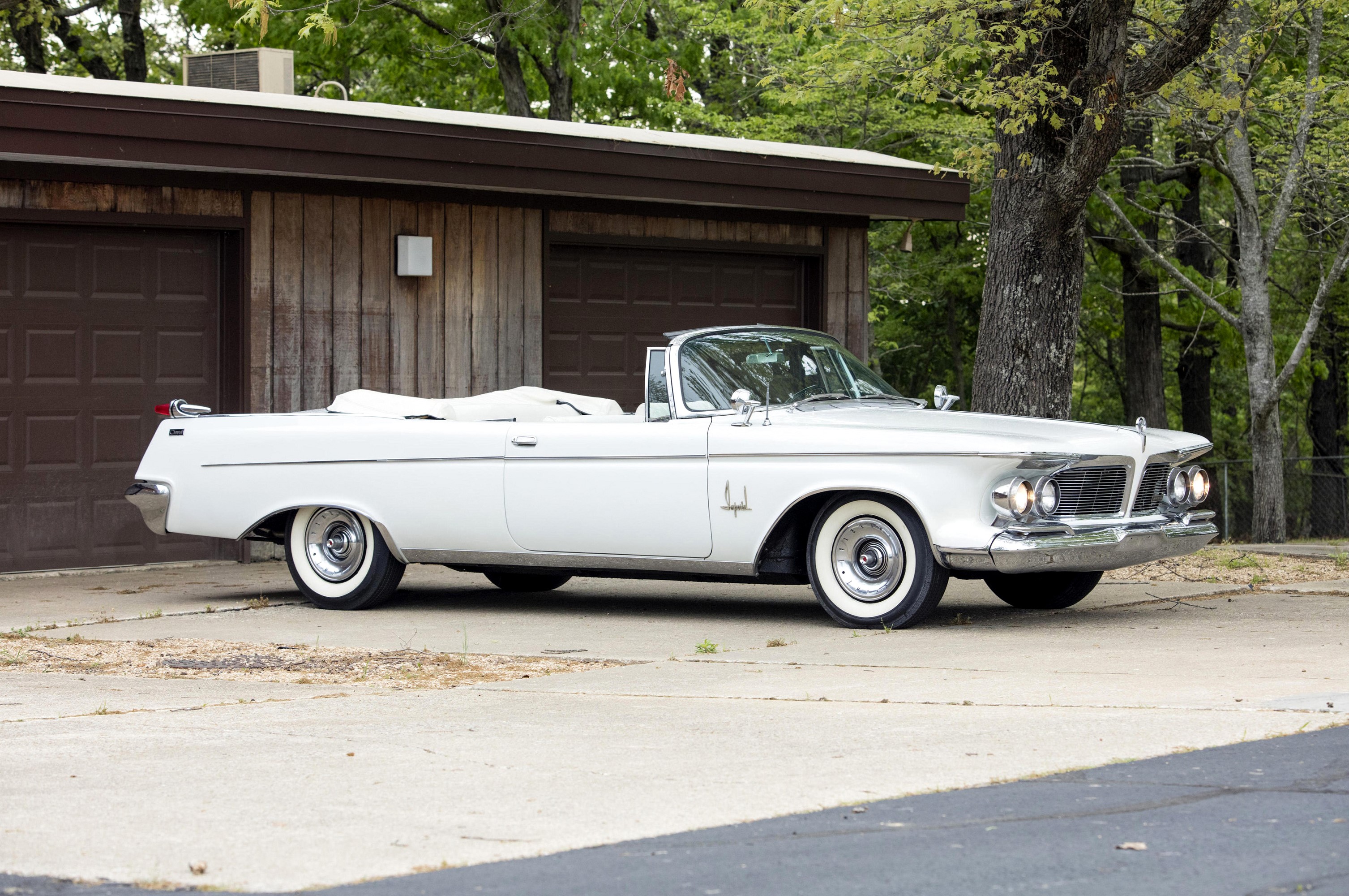 1962 Imperial Crown Convertible HD Wallpaper