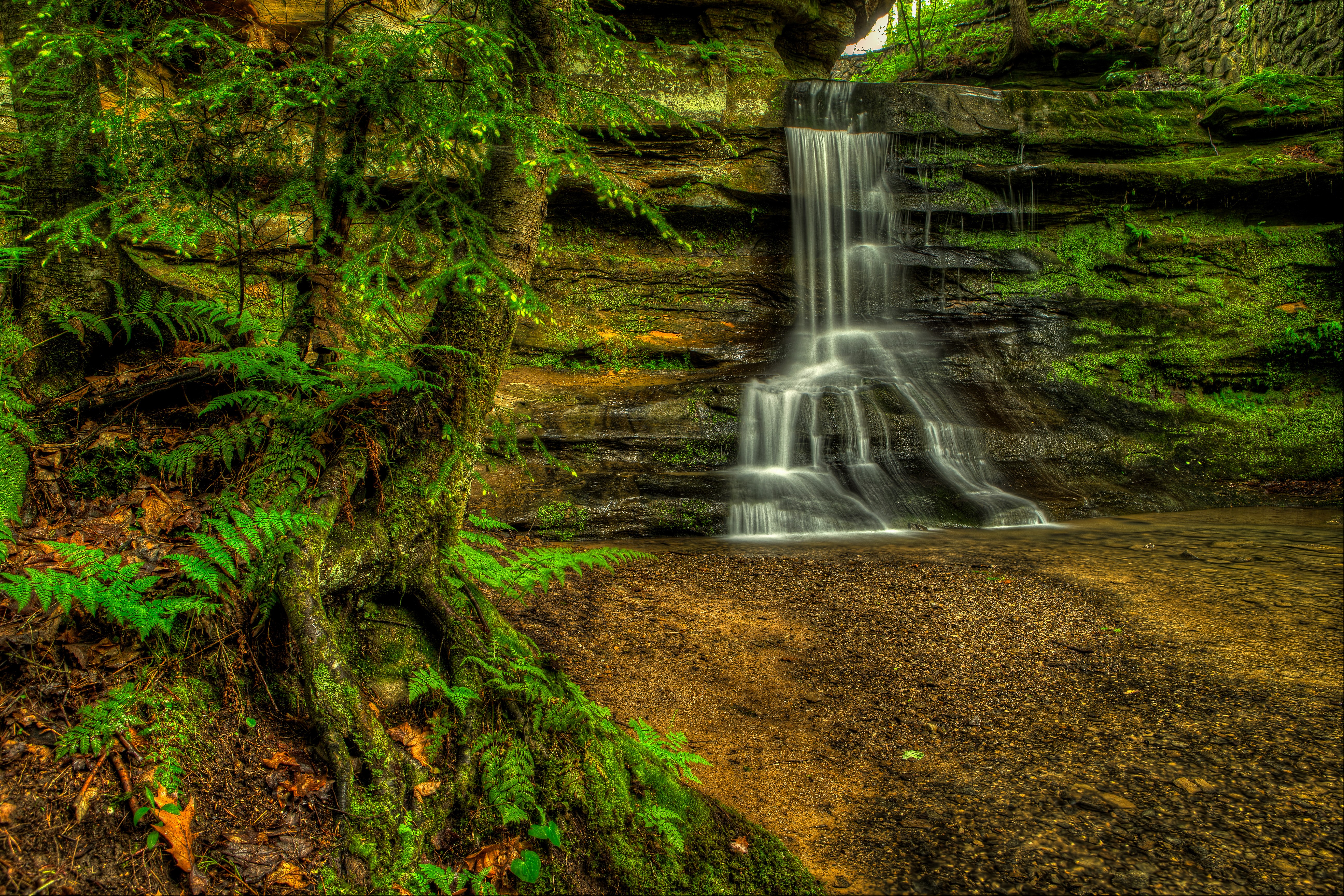 Waterfall in Old Mans Cave Hocking Hills State Park Ohio HD Wallpaper