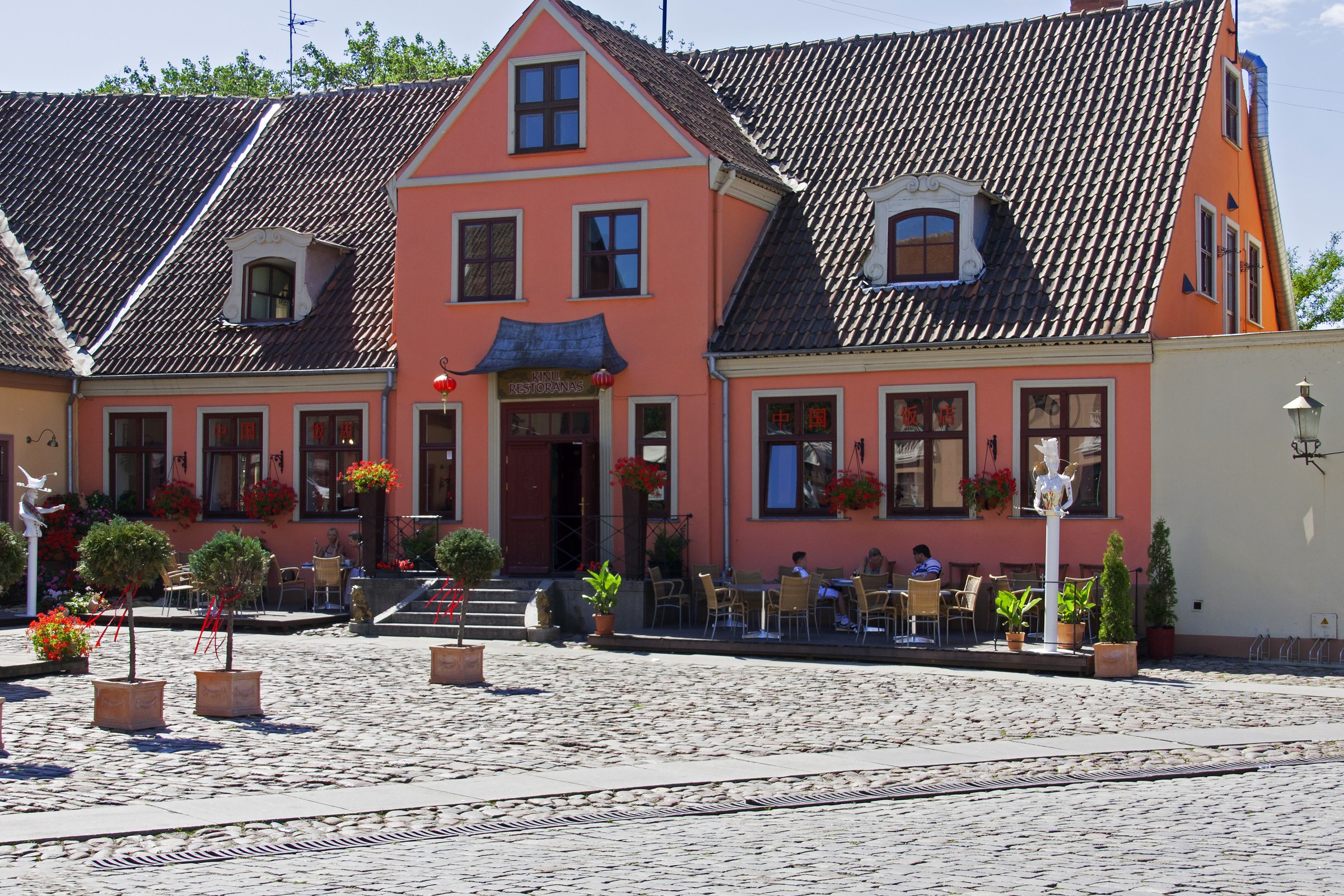 Restaurant in Klaipeda, Lithuania HD Wallpaper