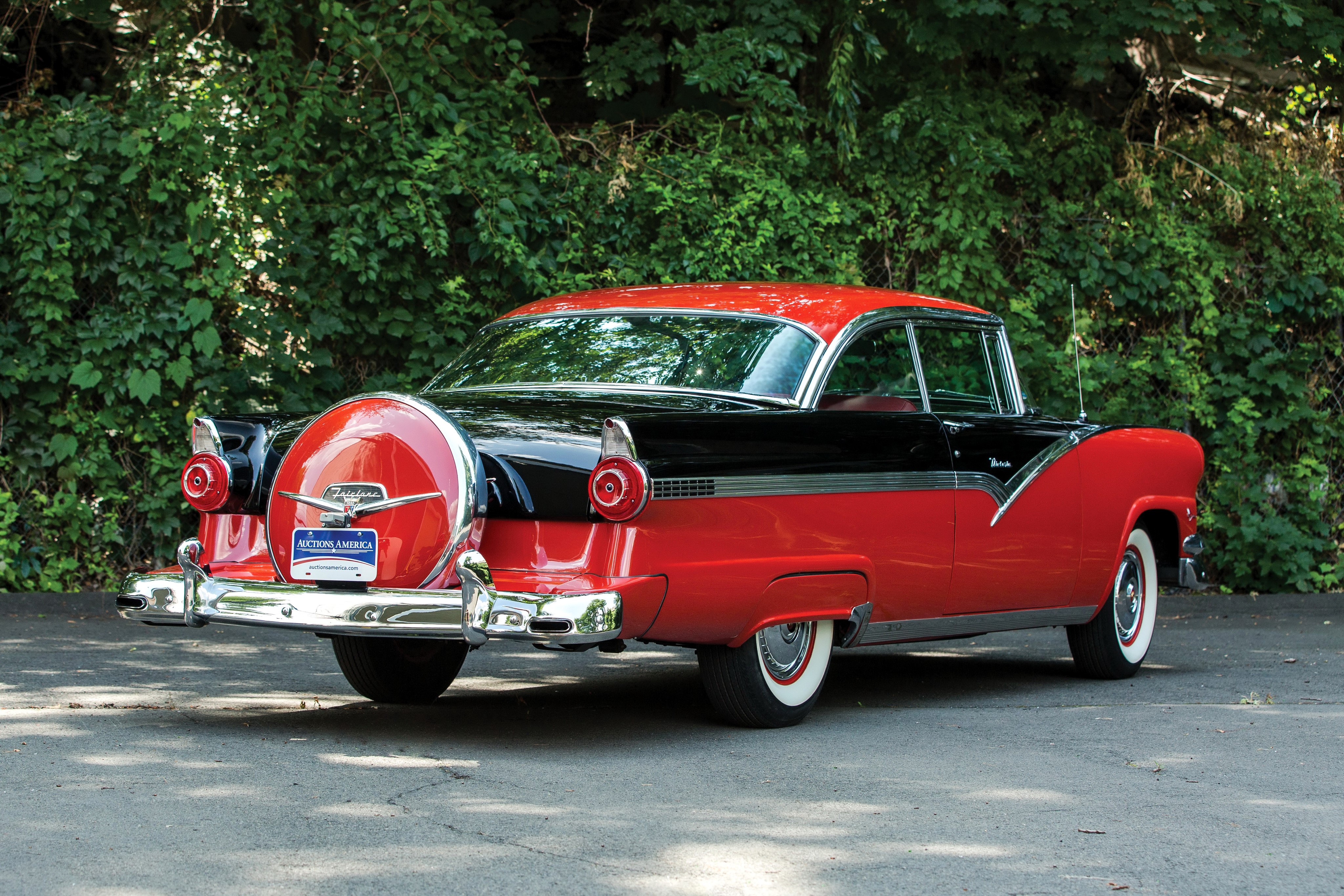1956 Ford Fairlane Victoria Hardtop Coupe HD Wallpaper