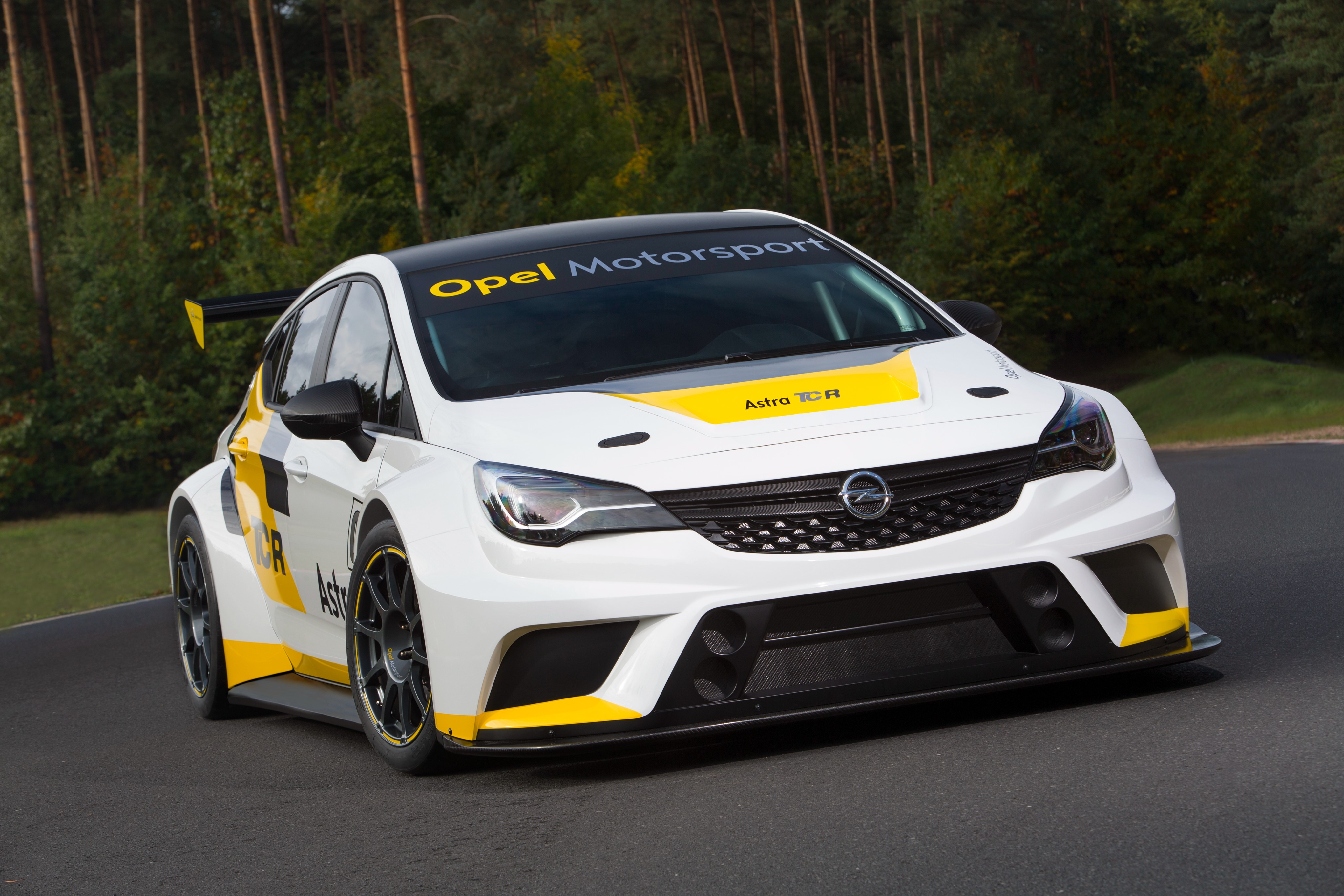 Opel Astra TCR race car HD Wallpaper