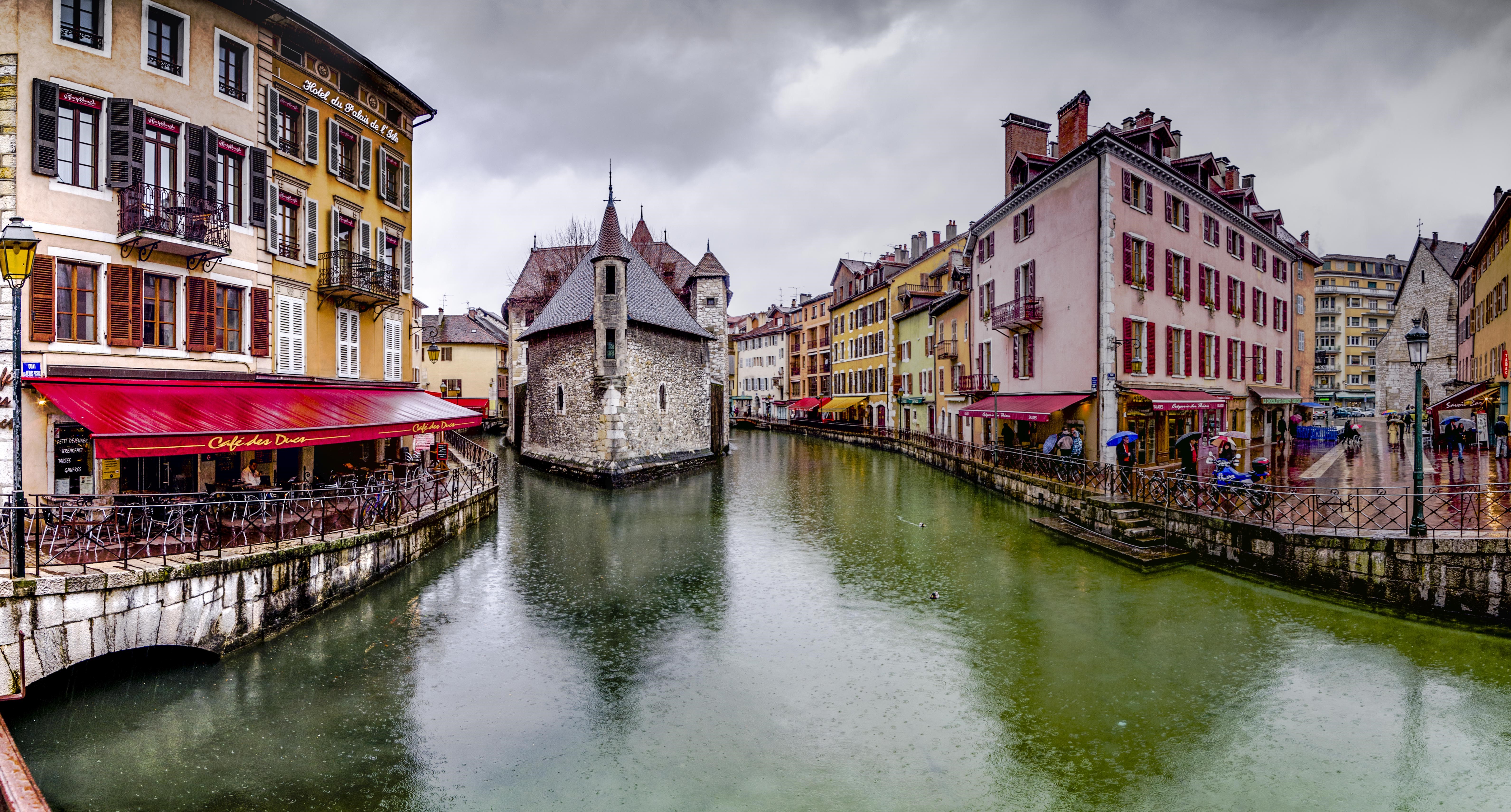 Annecy, France Canal with historic buildings HD Wallpaper