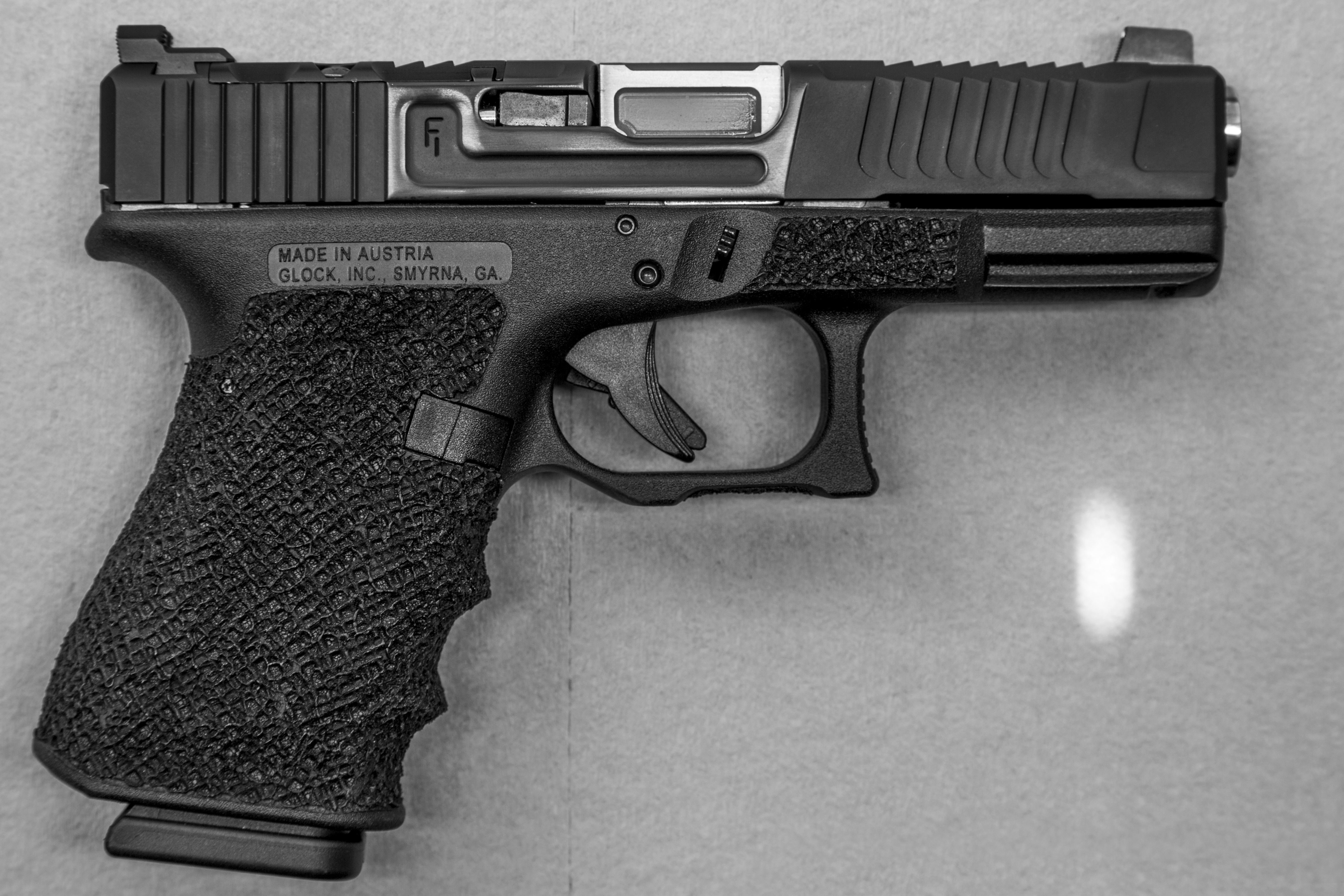 Mark 1 Glock 19 SG Finish Pistol HD Wallpaper