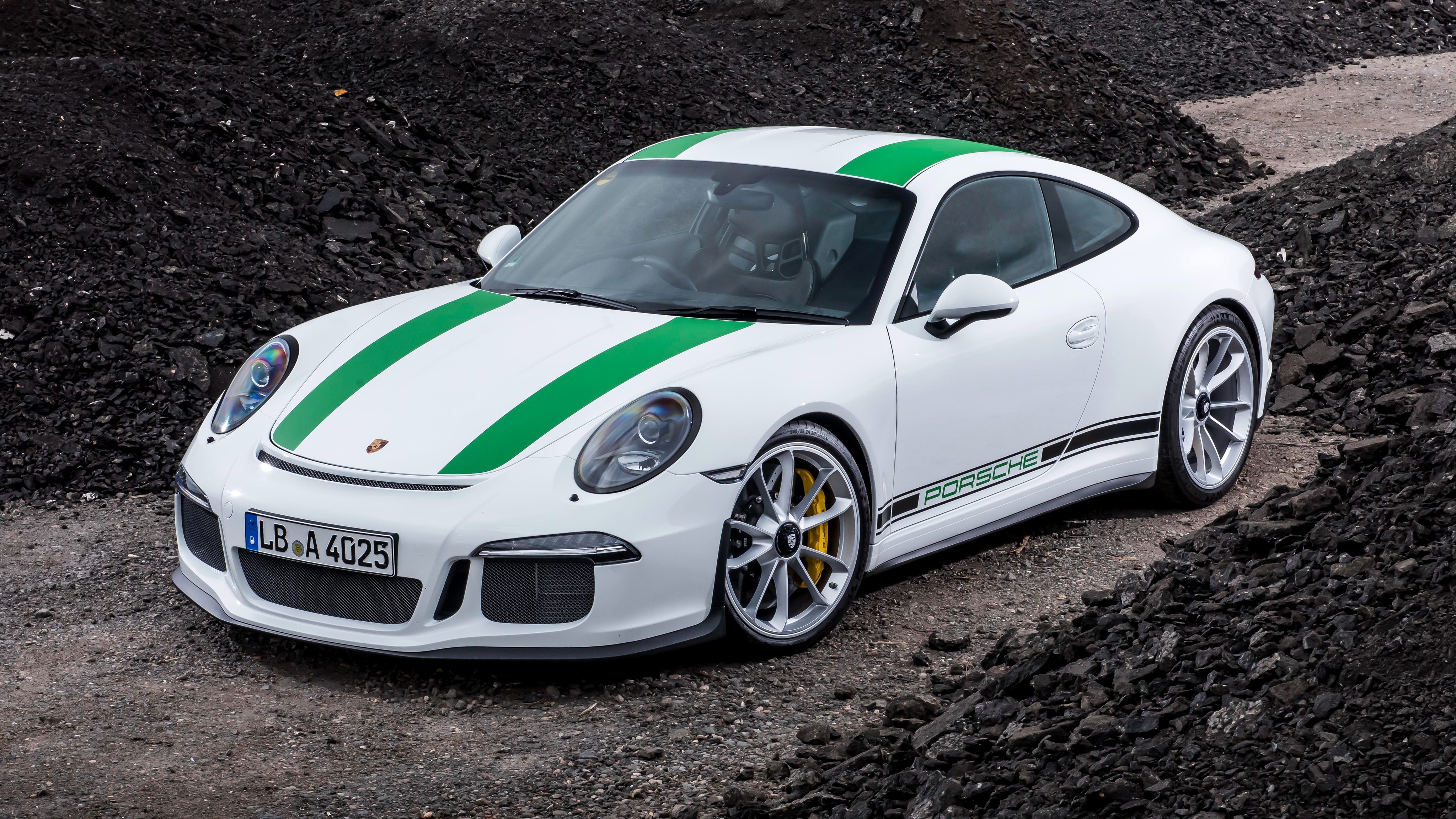 White Porsche 911 R with Green Stripes HD Wallpaper