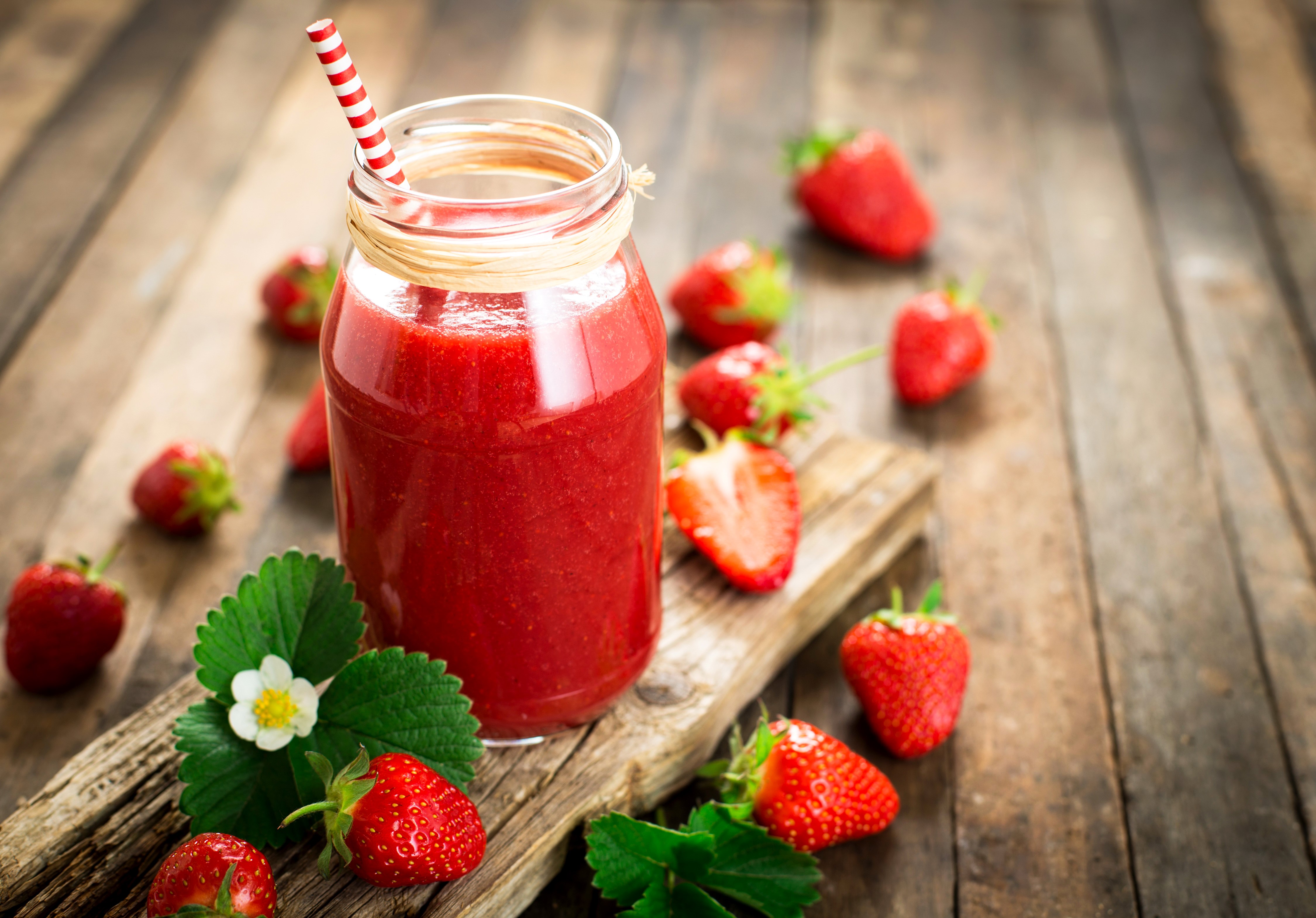 Strawberry Juice in a Jar with Straw HD Wallpaper