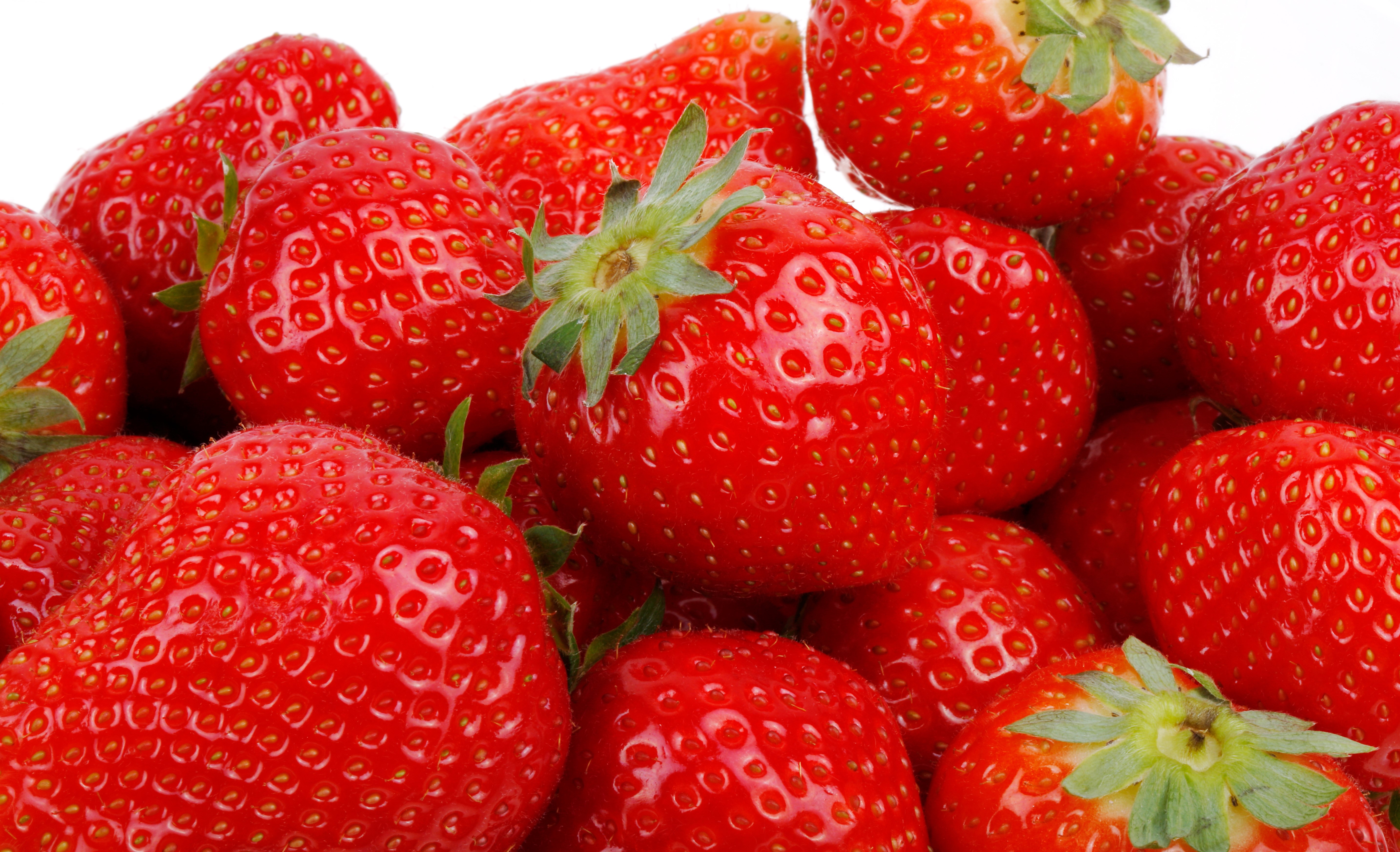 Strawberries HD Wallpaper